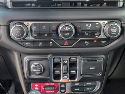 2025 Jeep Wrangler 4-Door Recon 4x4