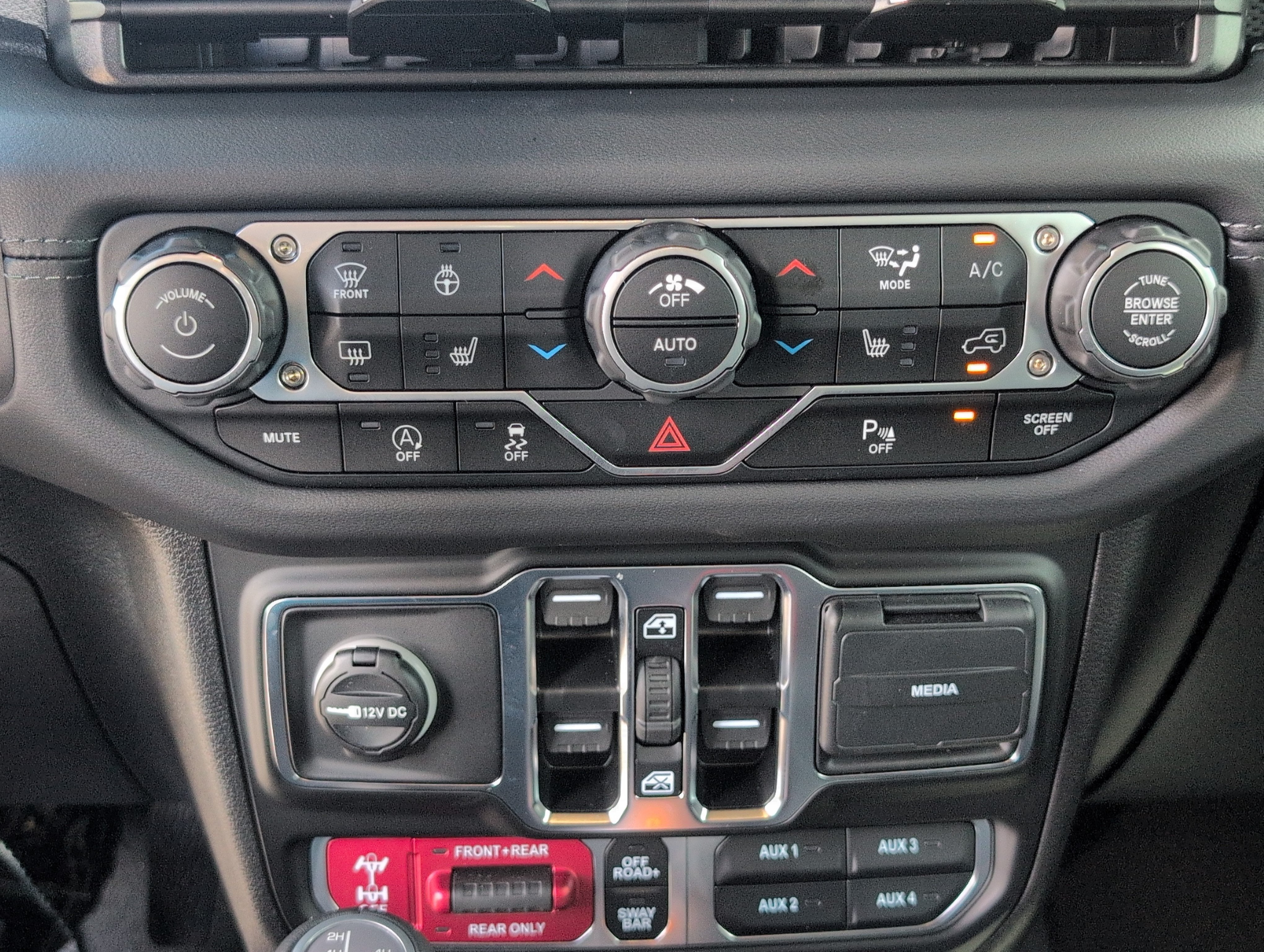 2025 Jeep Wrangler 4-Door Recon 4x4
