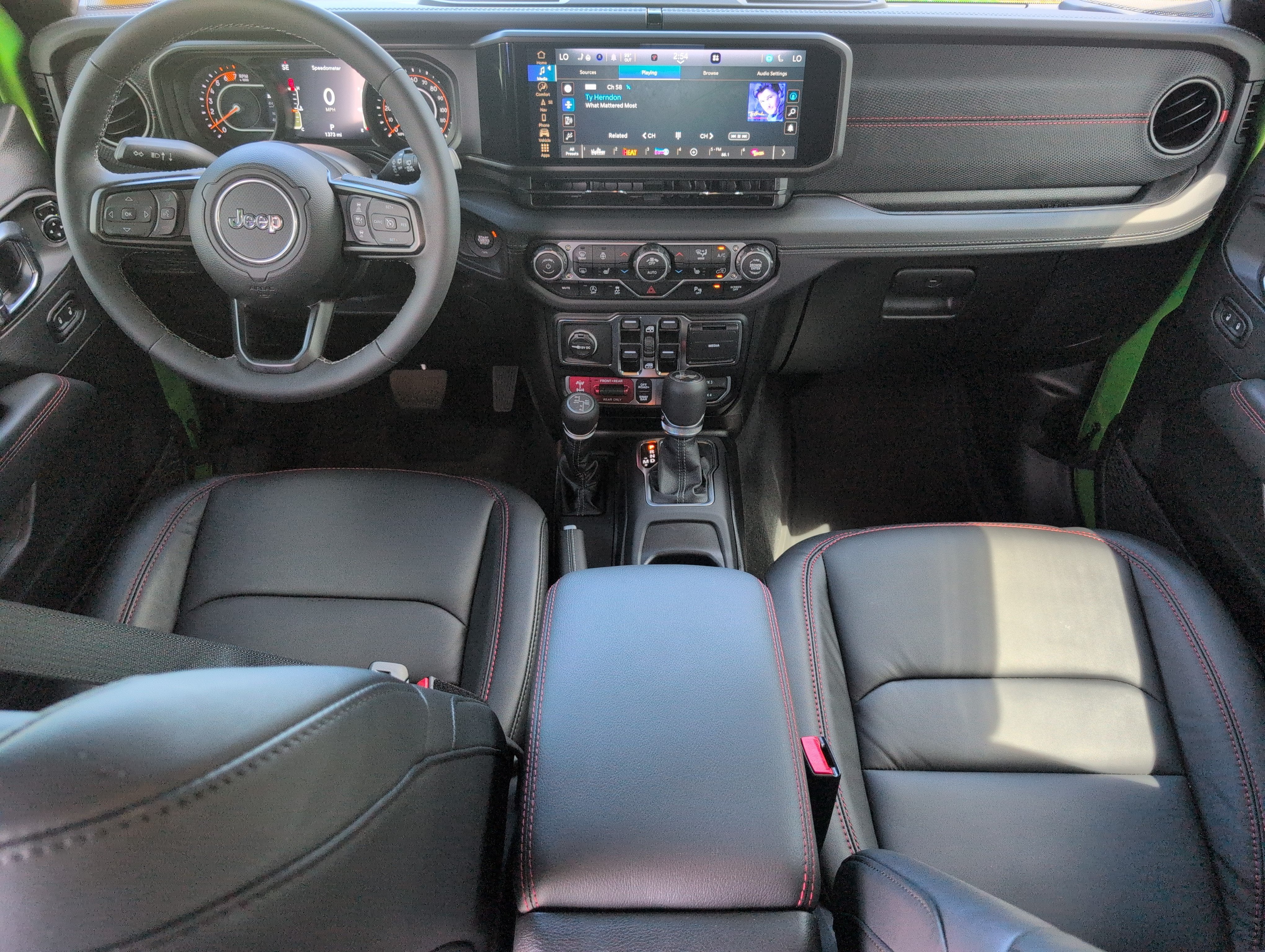 2025 Jeep Wrangler 4-Door Recon 4x4