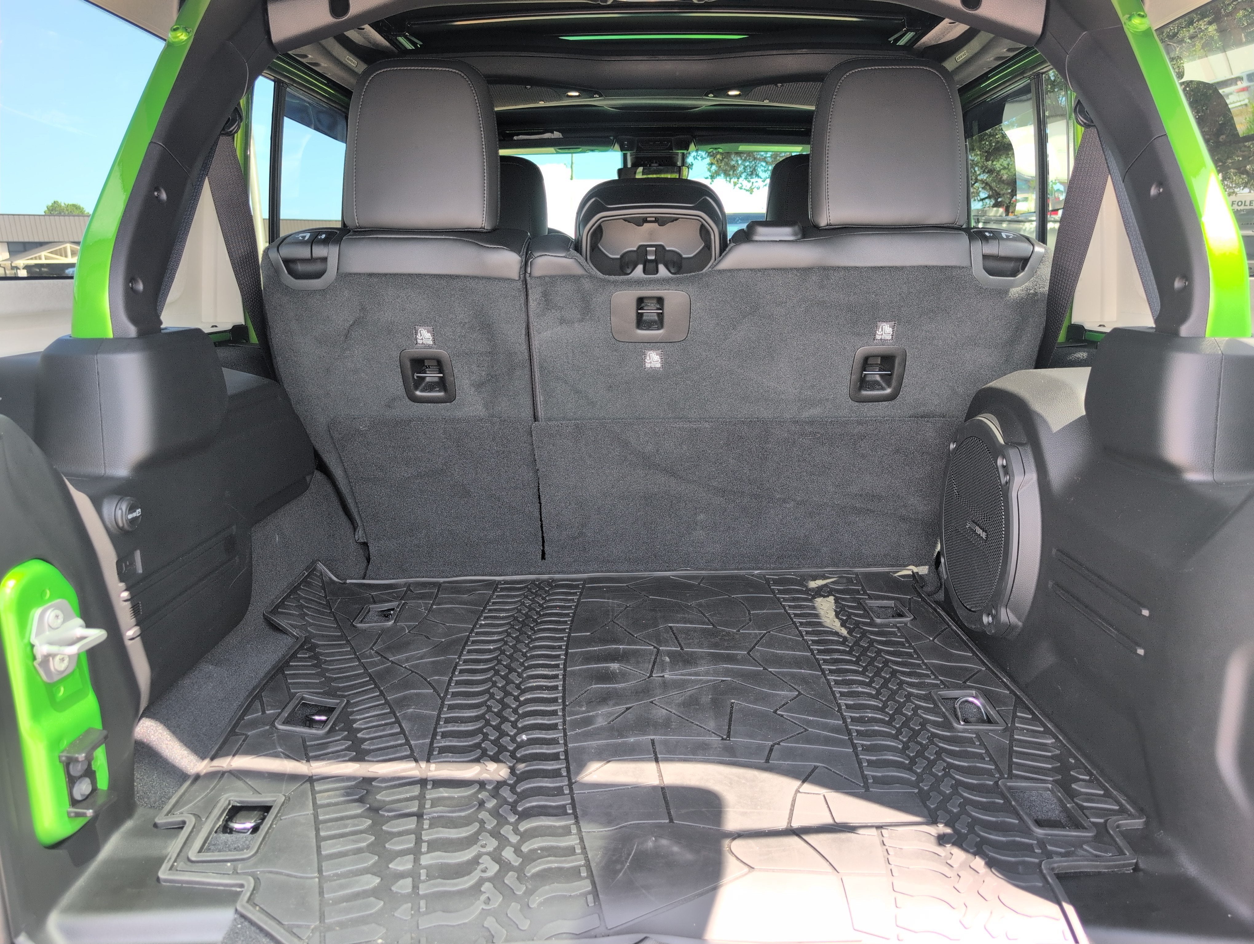 2025 Jeep Wrangler 4-Door Recon 4x4