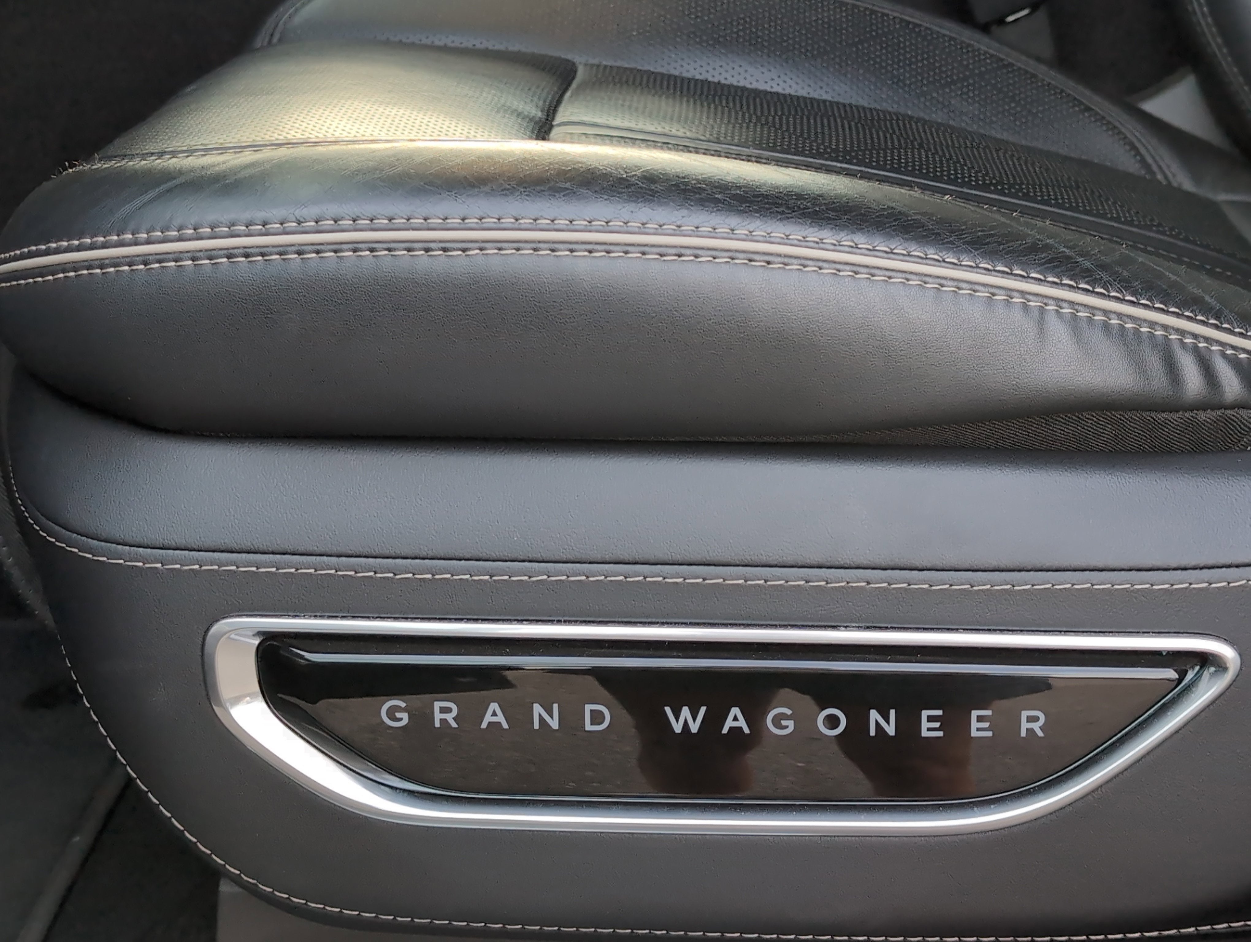 2024 Jeep Grand Wagoneer L Series II 4x4