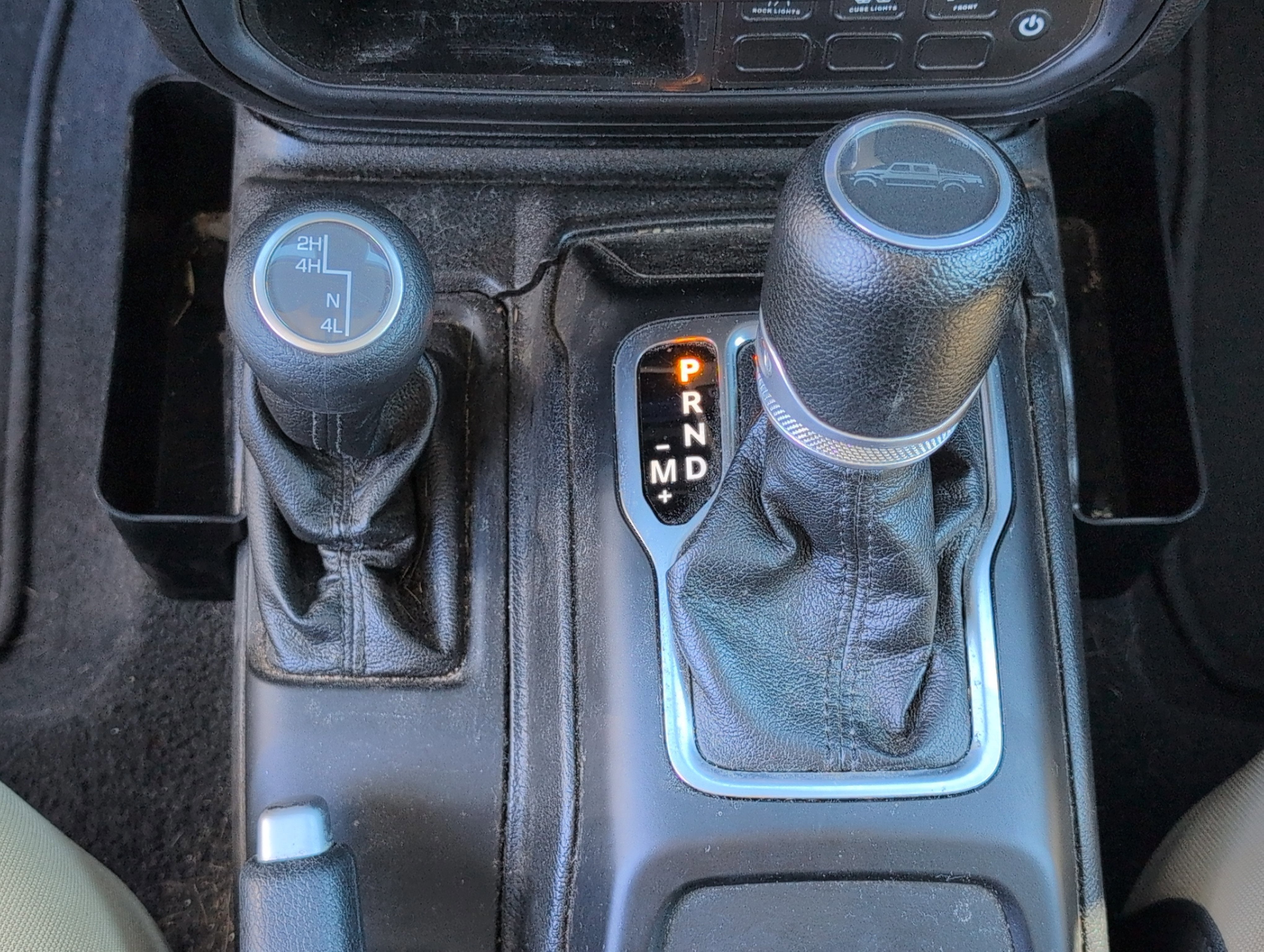 2020 Jeep Gladiator Sport S 4X4