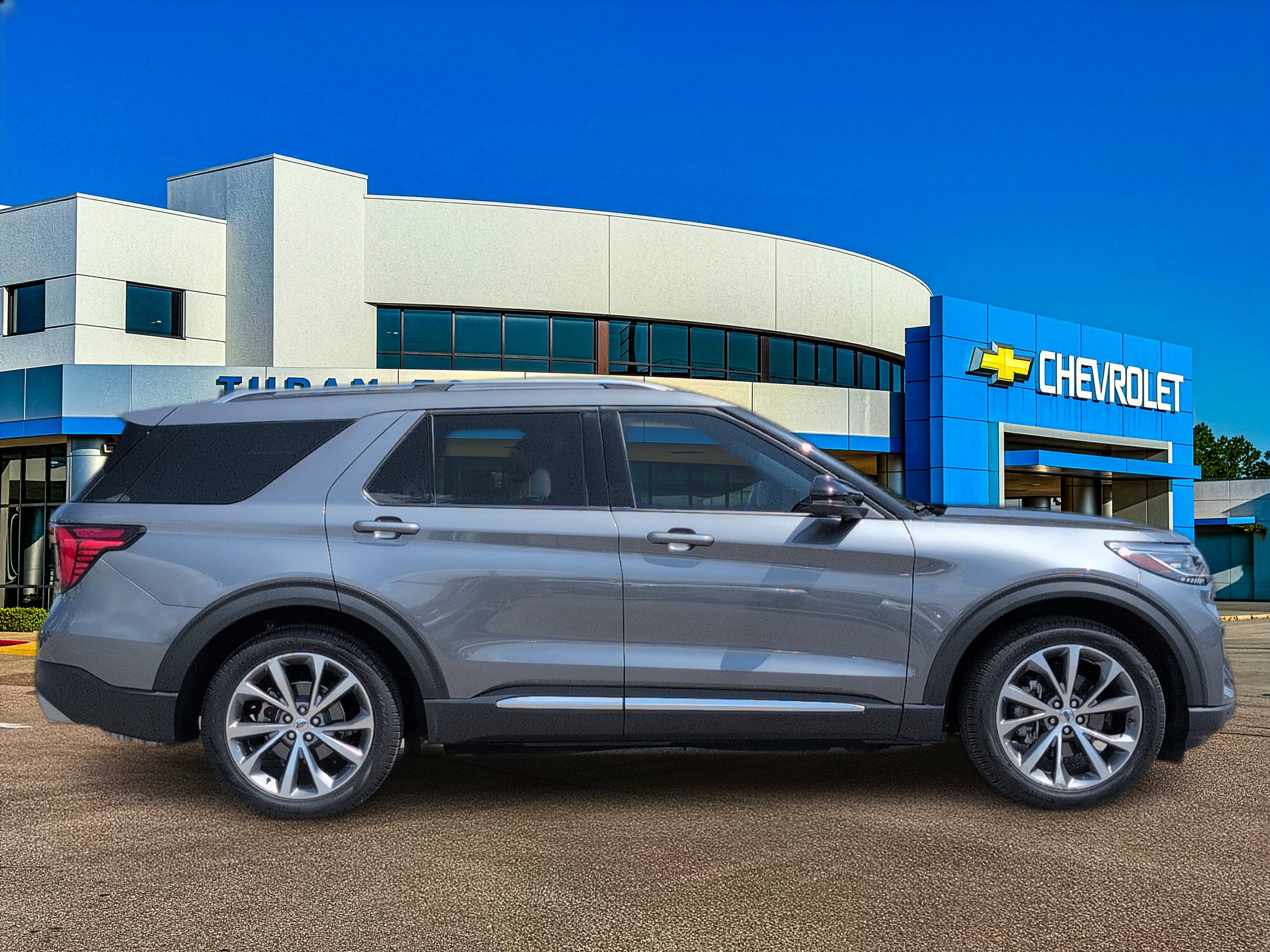 2025 Ford Explorer Platinum
