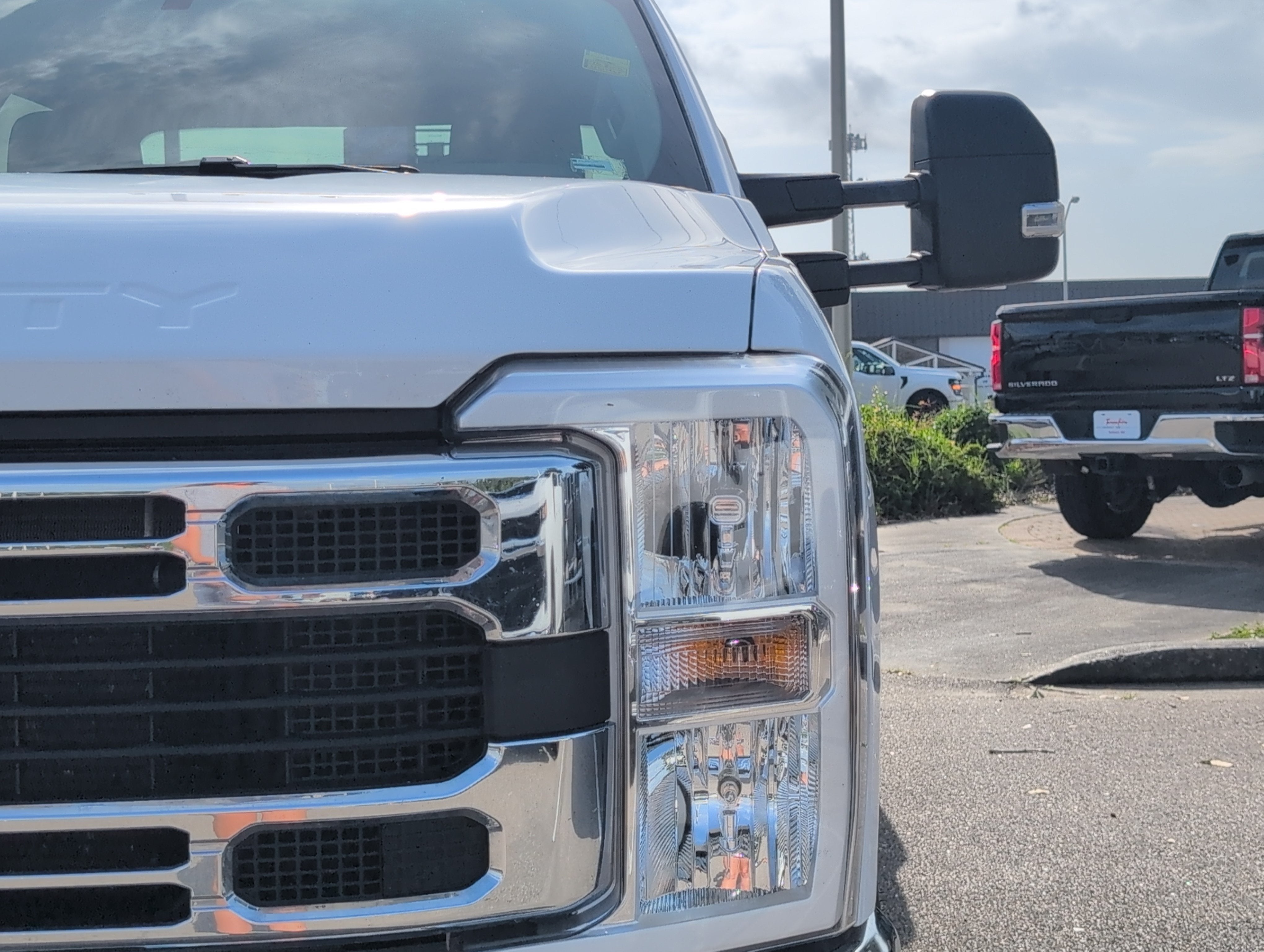 2025 Ford Super Duty F-350 DRW XL