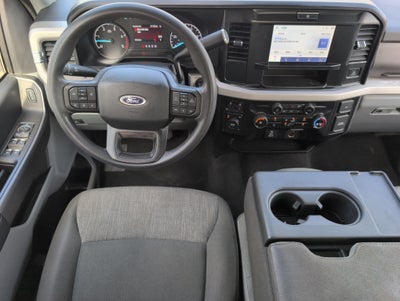 2025 Ford Super Duty F-350 DRW XL