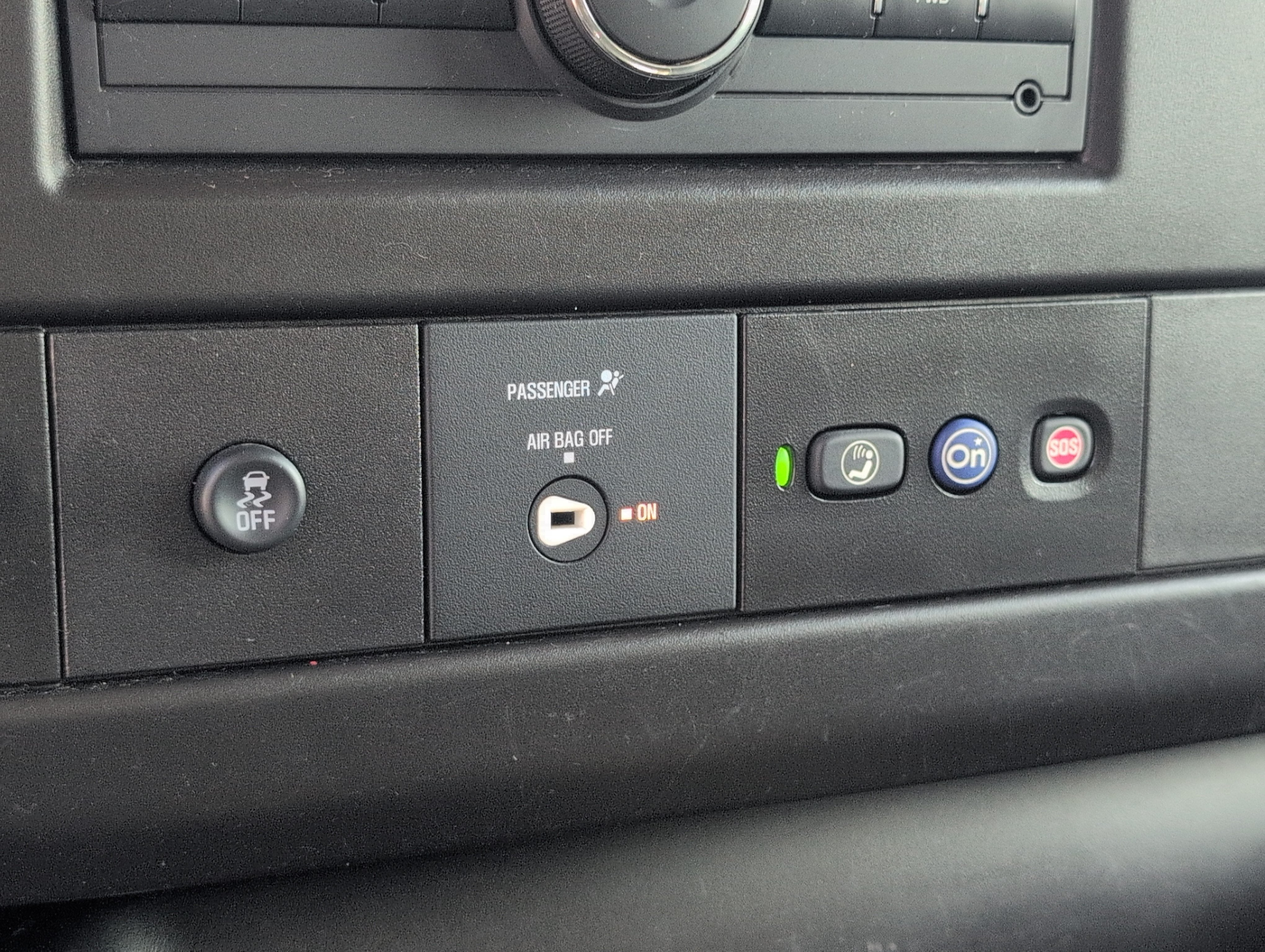2022 Chevrolet Express Passenger 3500 1LS