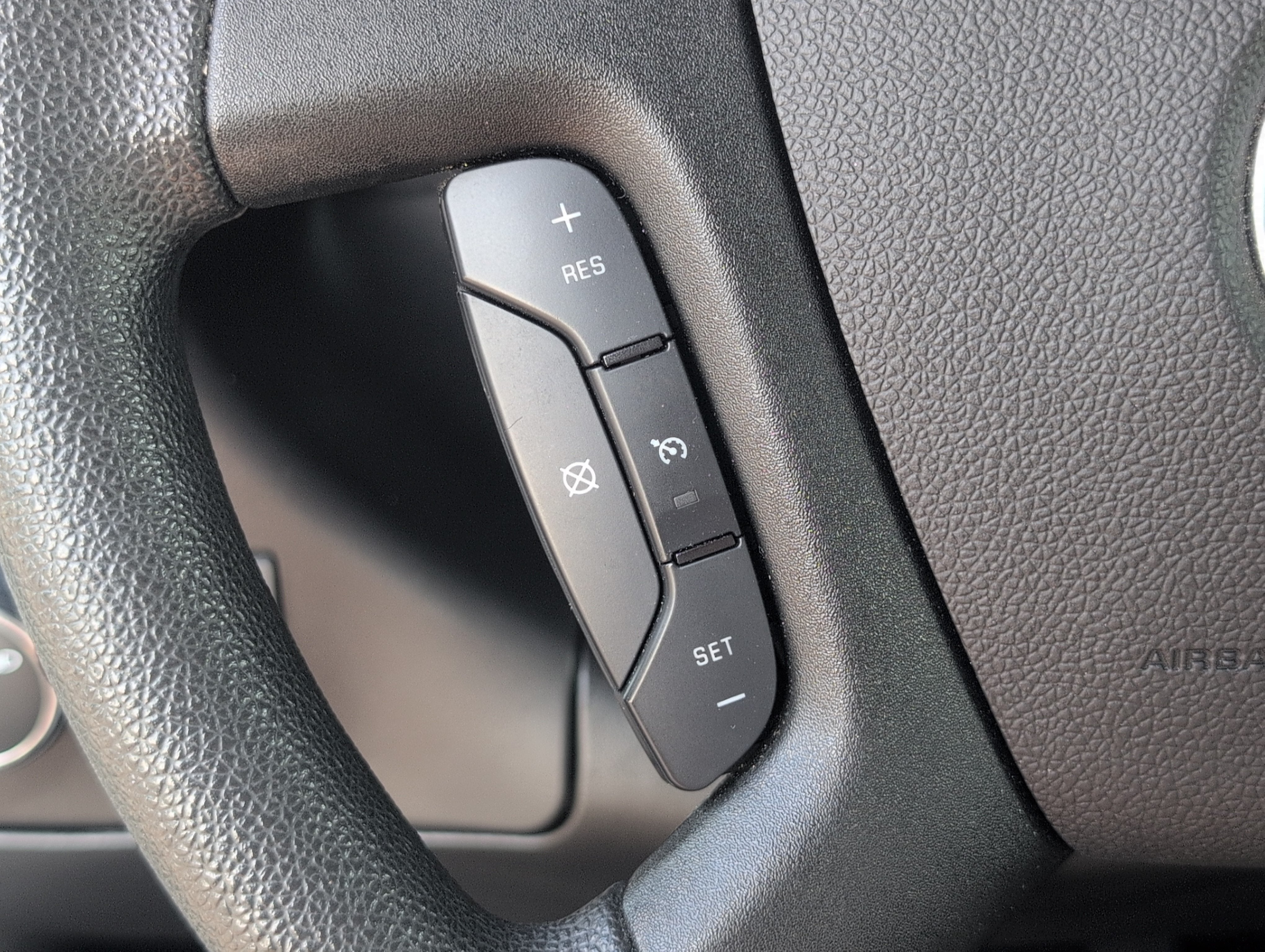 2022 Chevrolet Express Passenger 3500 1LS