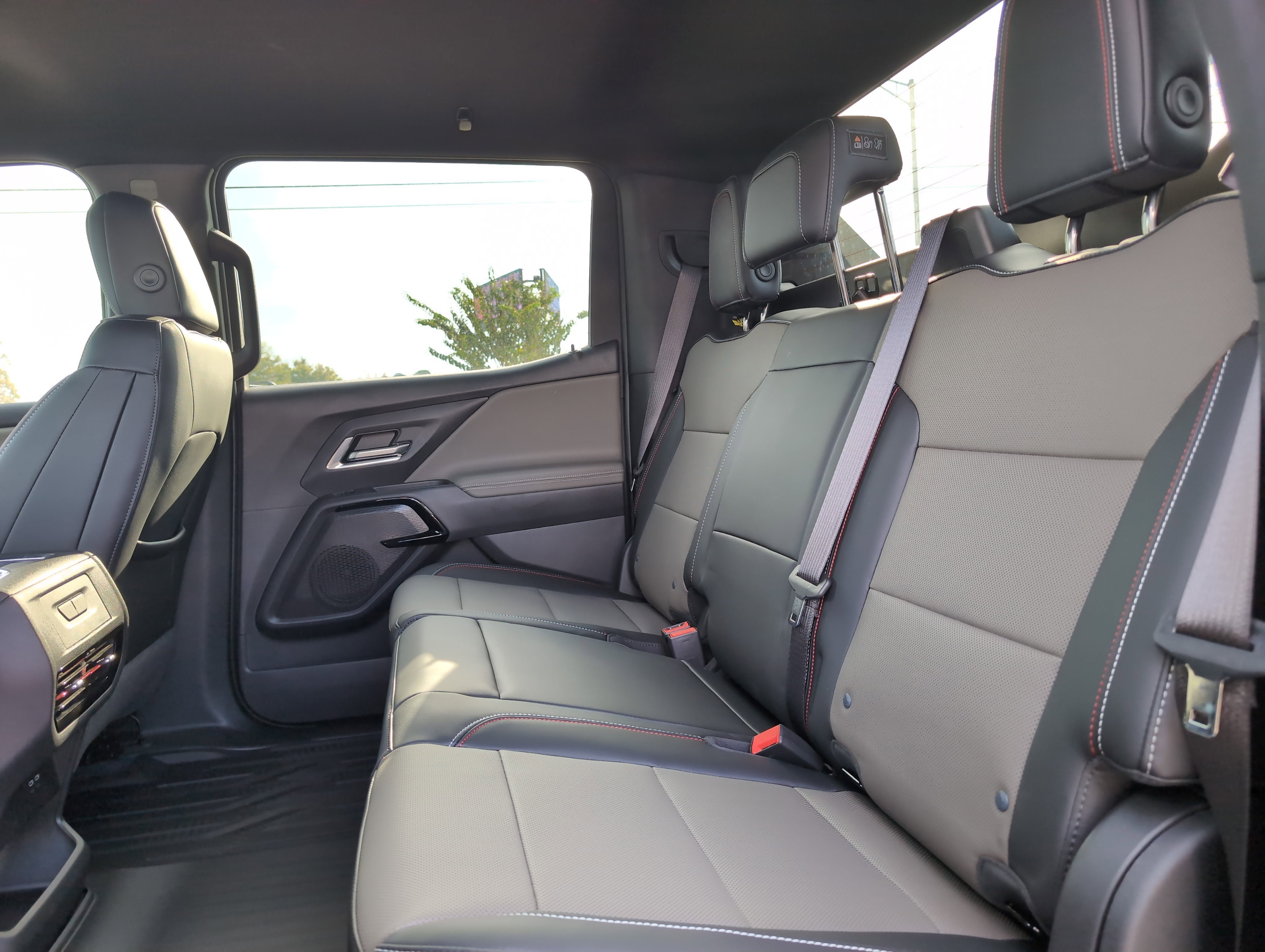 2026 Chevrolet Silverado EV Trail Boss - Extended Range