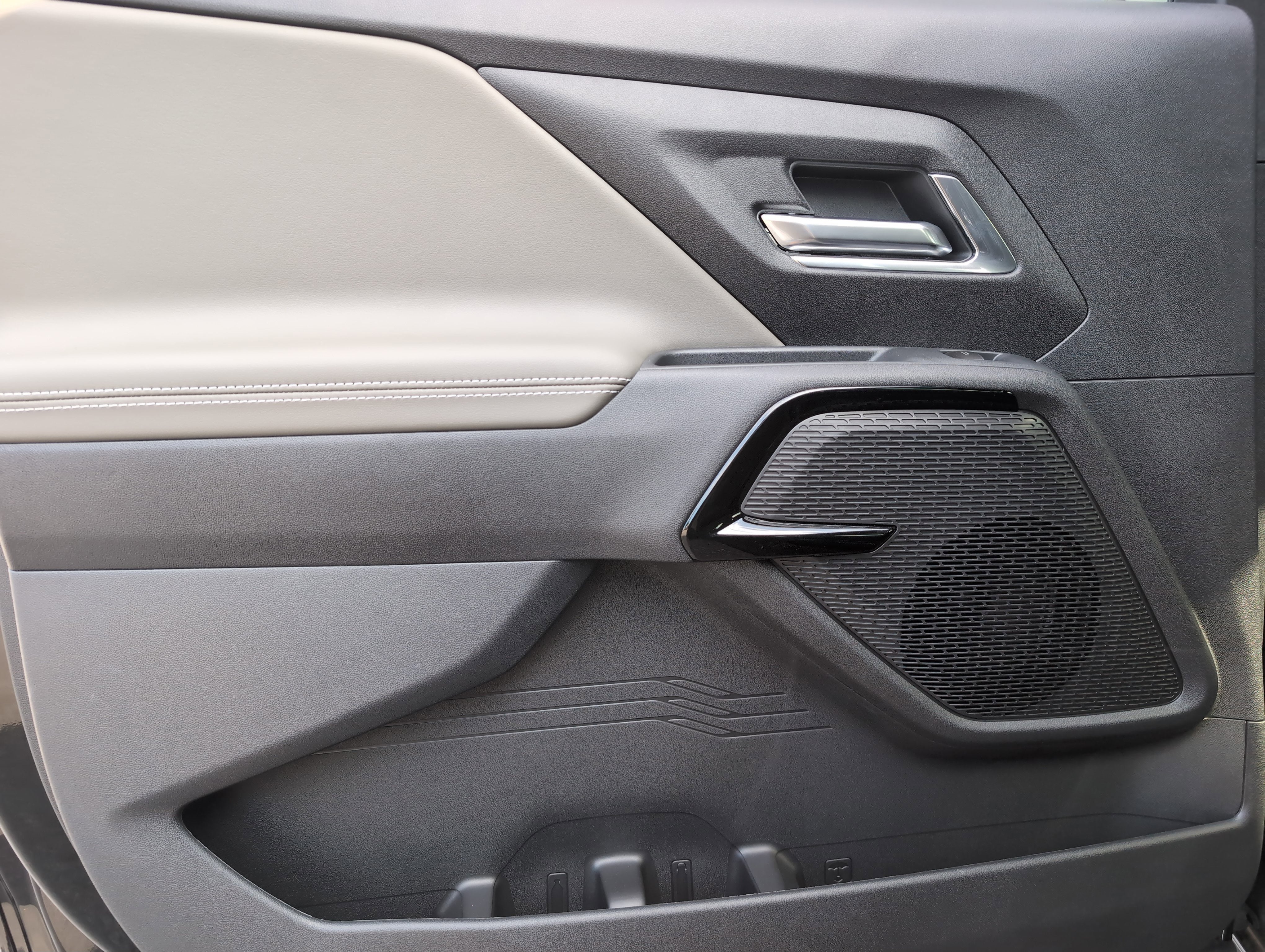 2026 Chevrolet Silverado EV Trail Boss - Extended Range