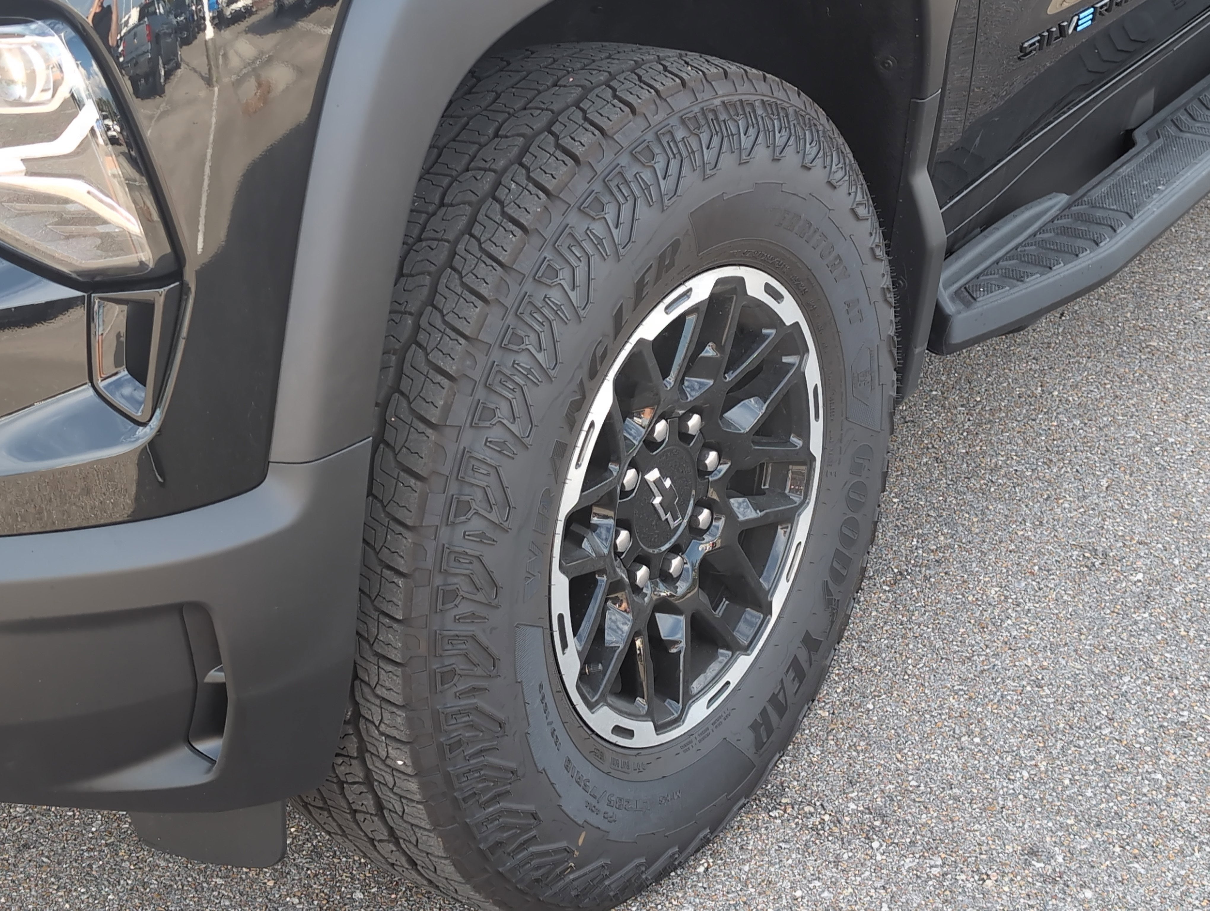 2026 Chevrolet Silverado EV Trail Boss - Extended Range