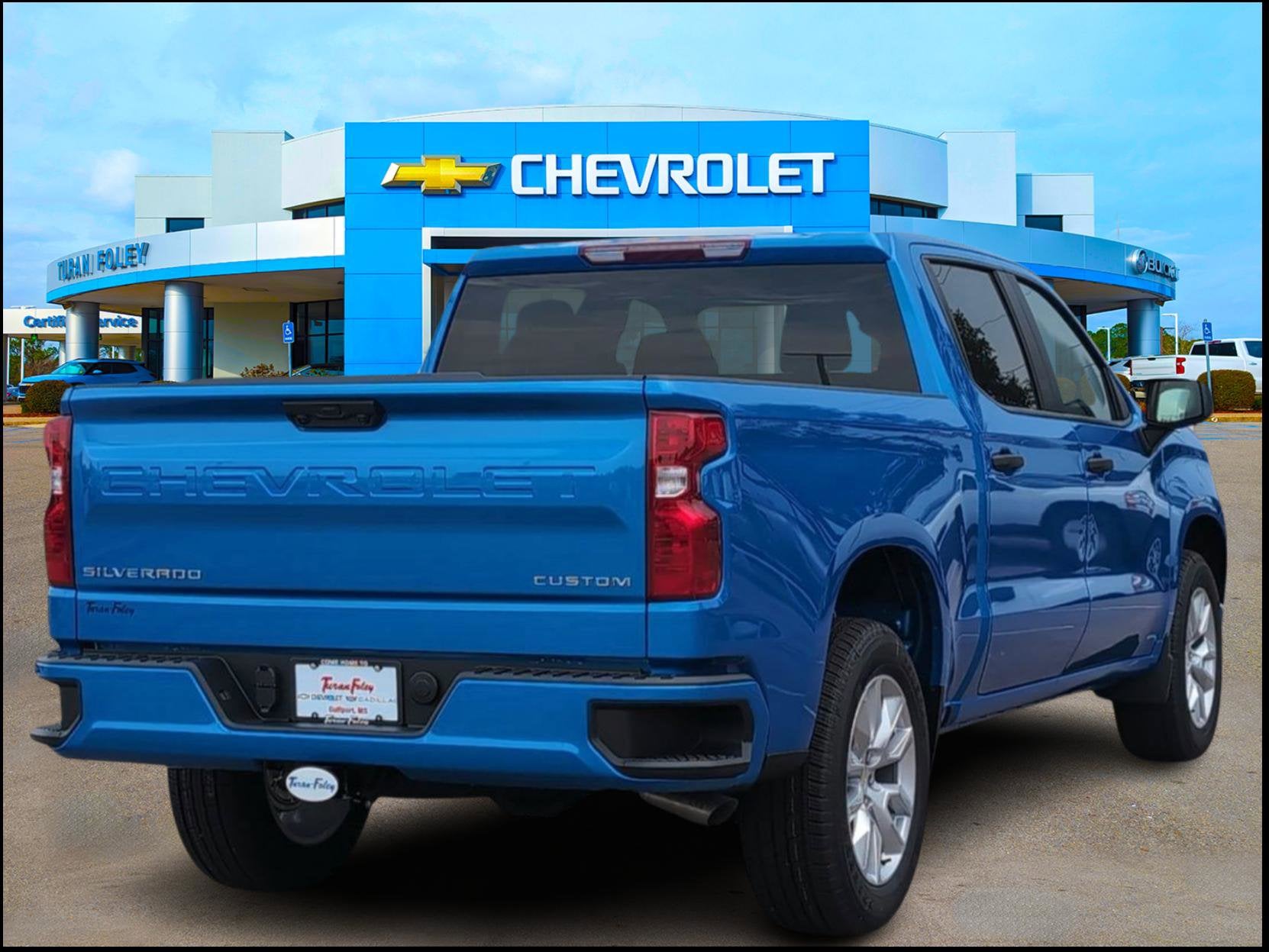 2025 Chevrolet Silverado 1500 Custom