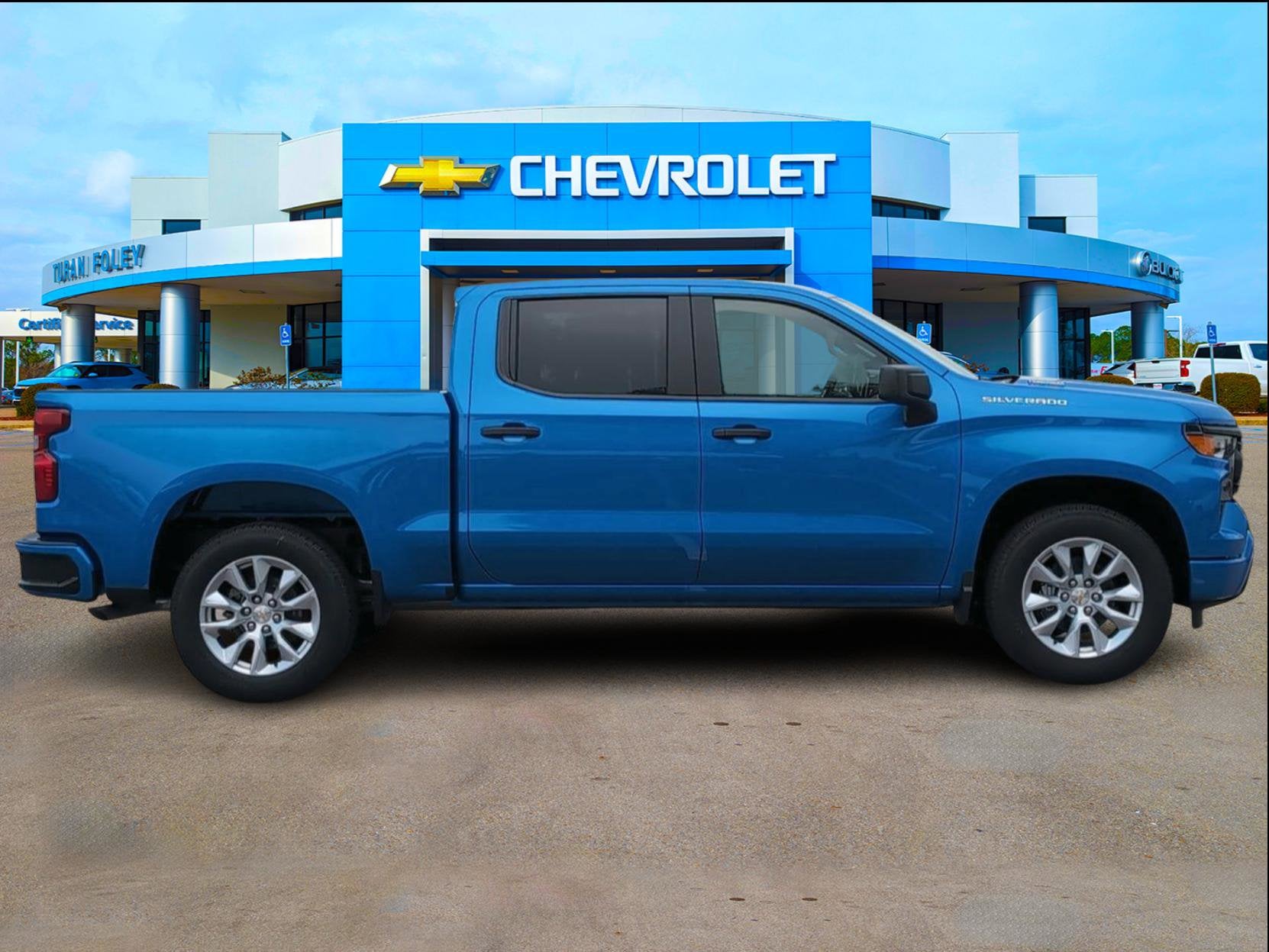 2025 Chevrolet Silverado 1500 Custom