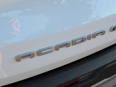 2025 GMC Acadia Elevation