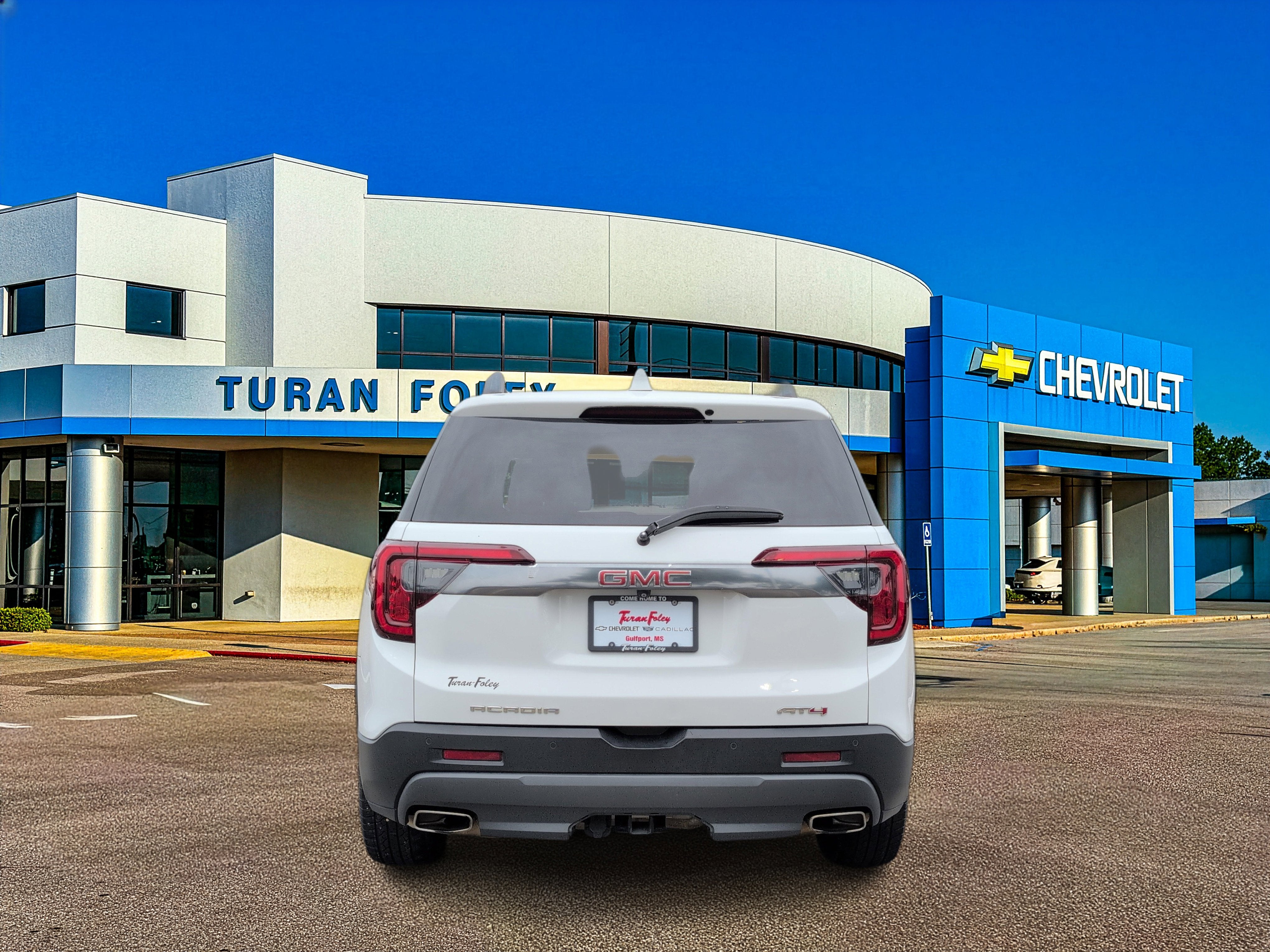 2021 GMC Acadia AT4