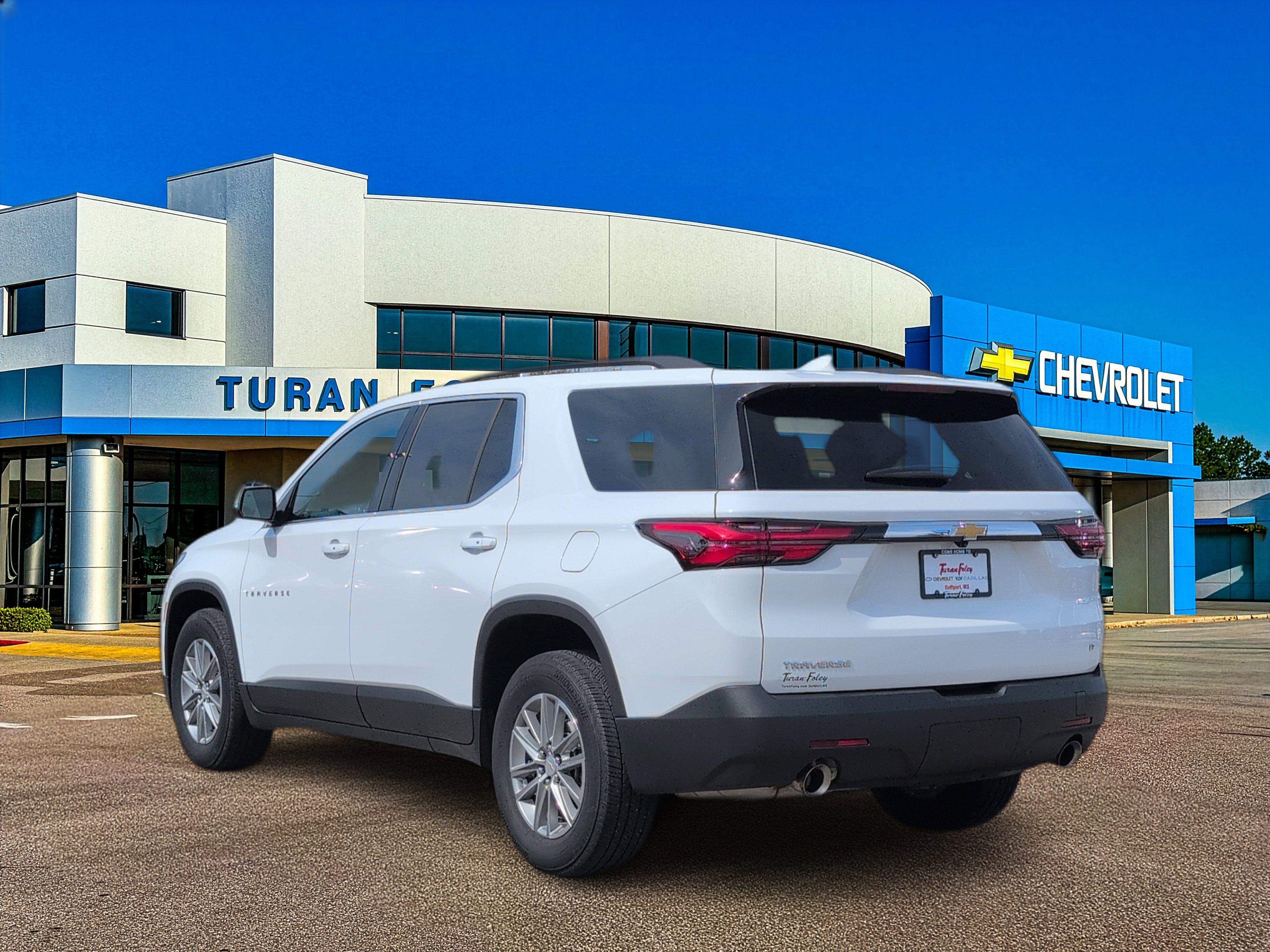 2023 Chevrolet Traverse LT Leather