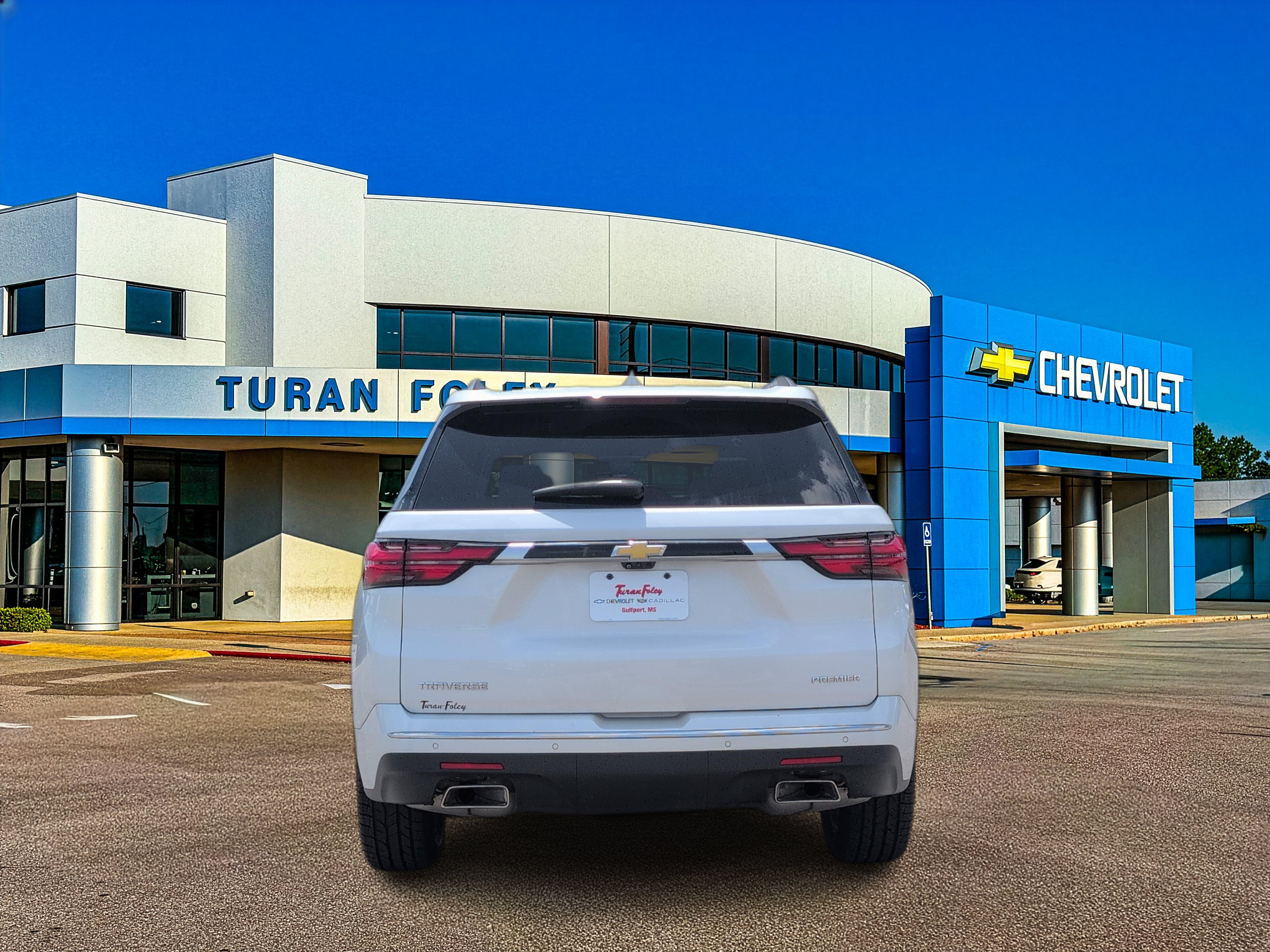 2023 Chevrolet Traverse Premier
