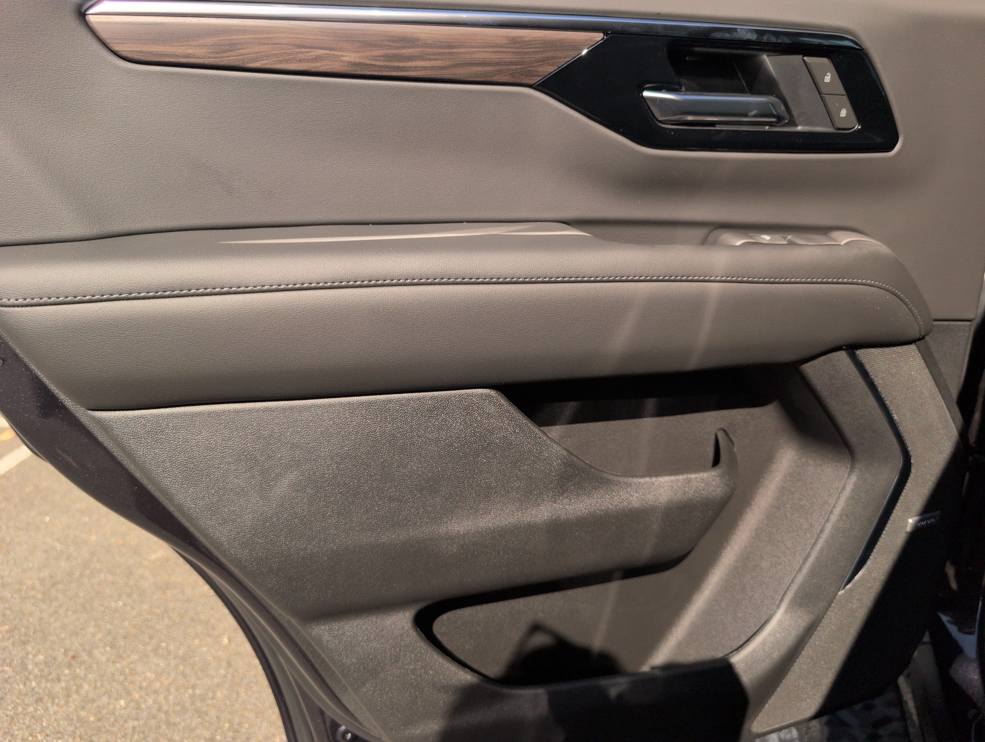 2026 Chevrolet Tahoe Z71 - Photo 69