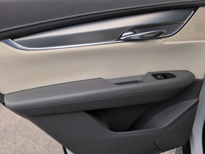 2017 Cadillac XT5 Luxury FWD