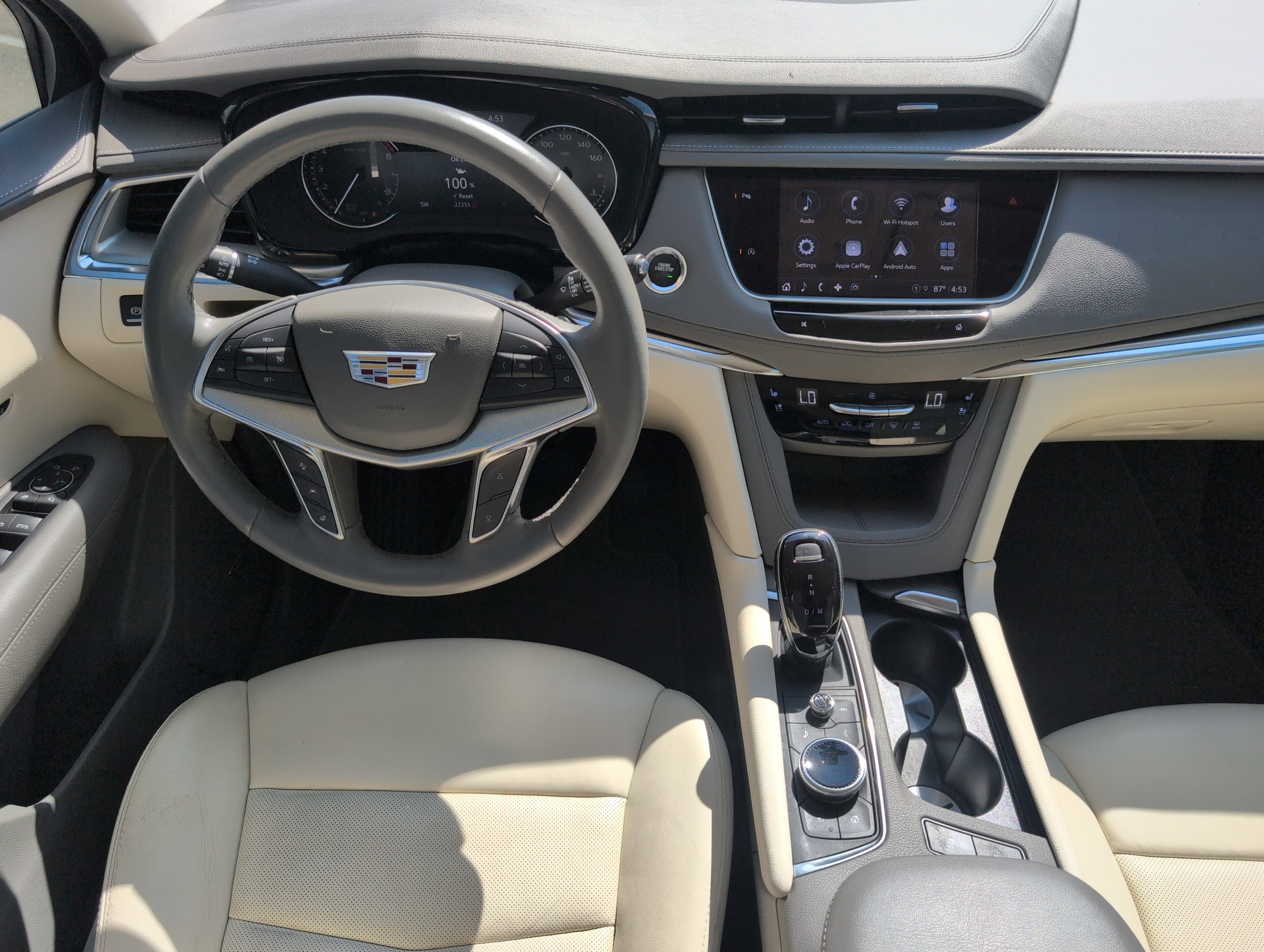 2022 Cadillac XT5 Premium Luxury