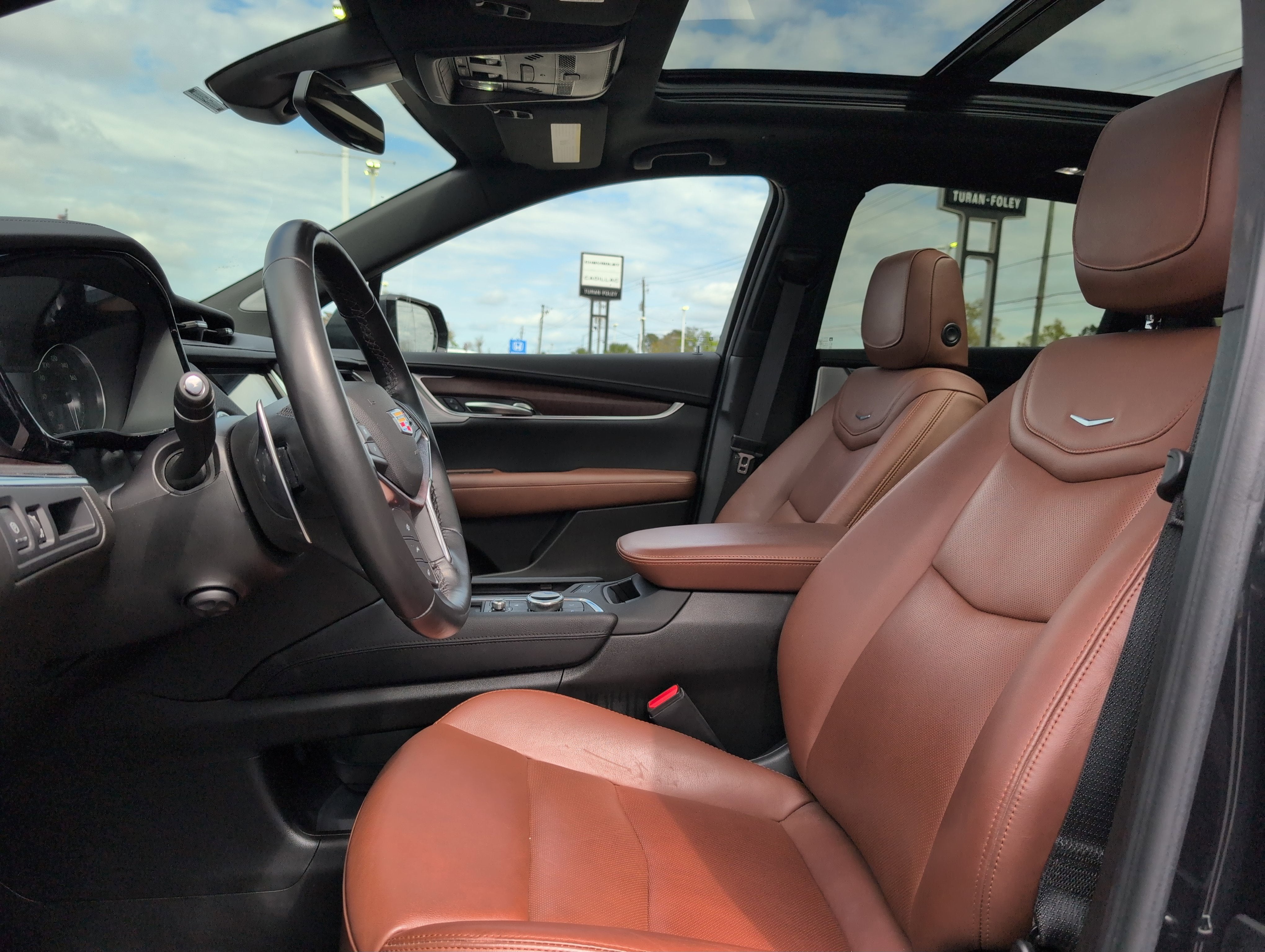 2023 Cadillac XT5 Sport