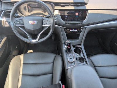 2024 Cadillac XT6 Luxury