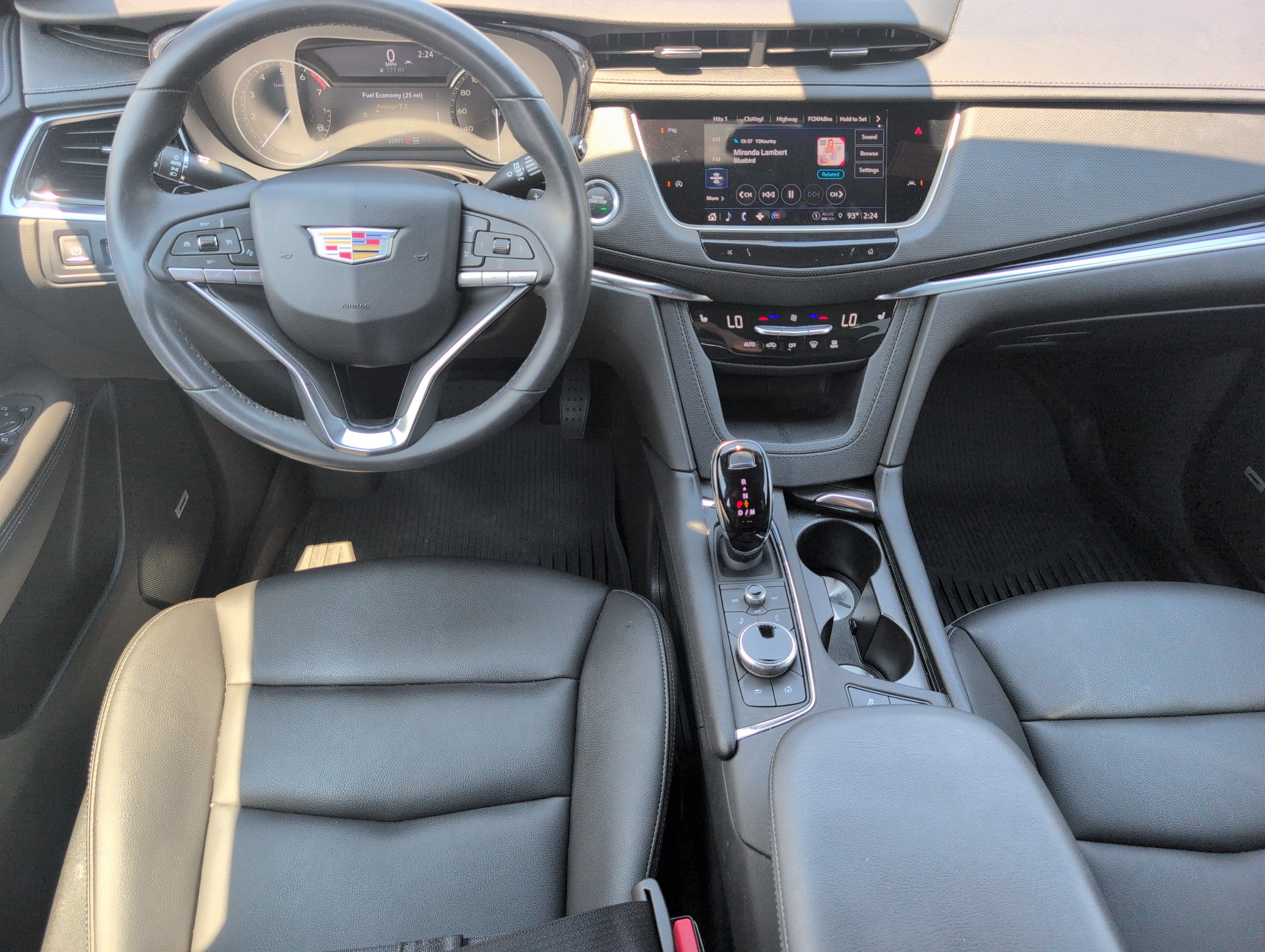 2024 Cadillac XT6 Luxury
