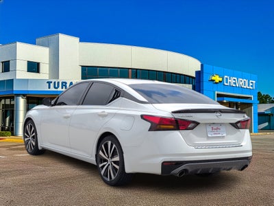 2022 Nissan Altima SR FWD