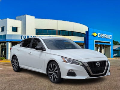 2022 Nissan Altima SR FWD