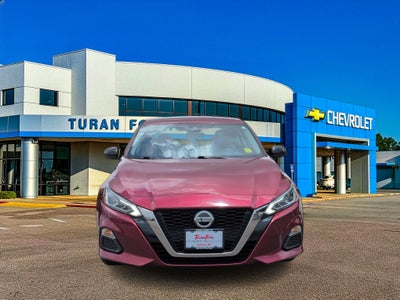 2022 Nissan Altima SR FWD