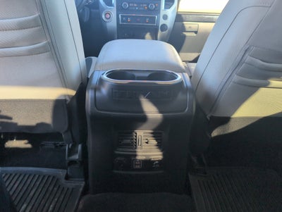 2020 Nissan TITAN Crew Cab SV 4x2