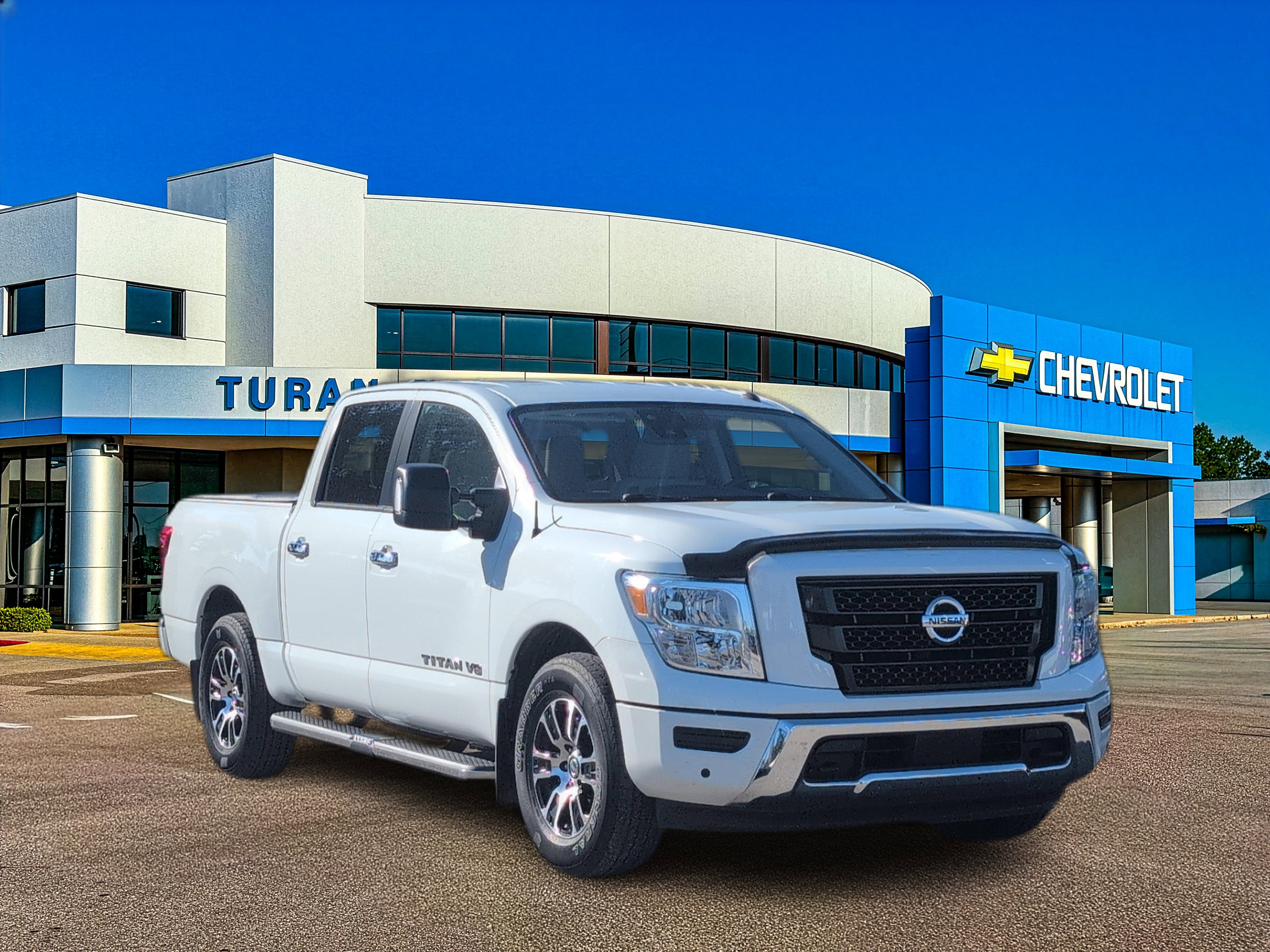 2020 Nissan TITAN Crew Cab SV 4x2
