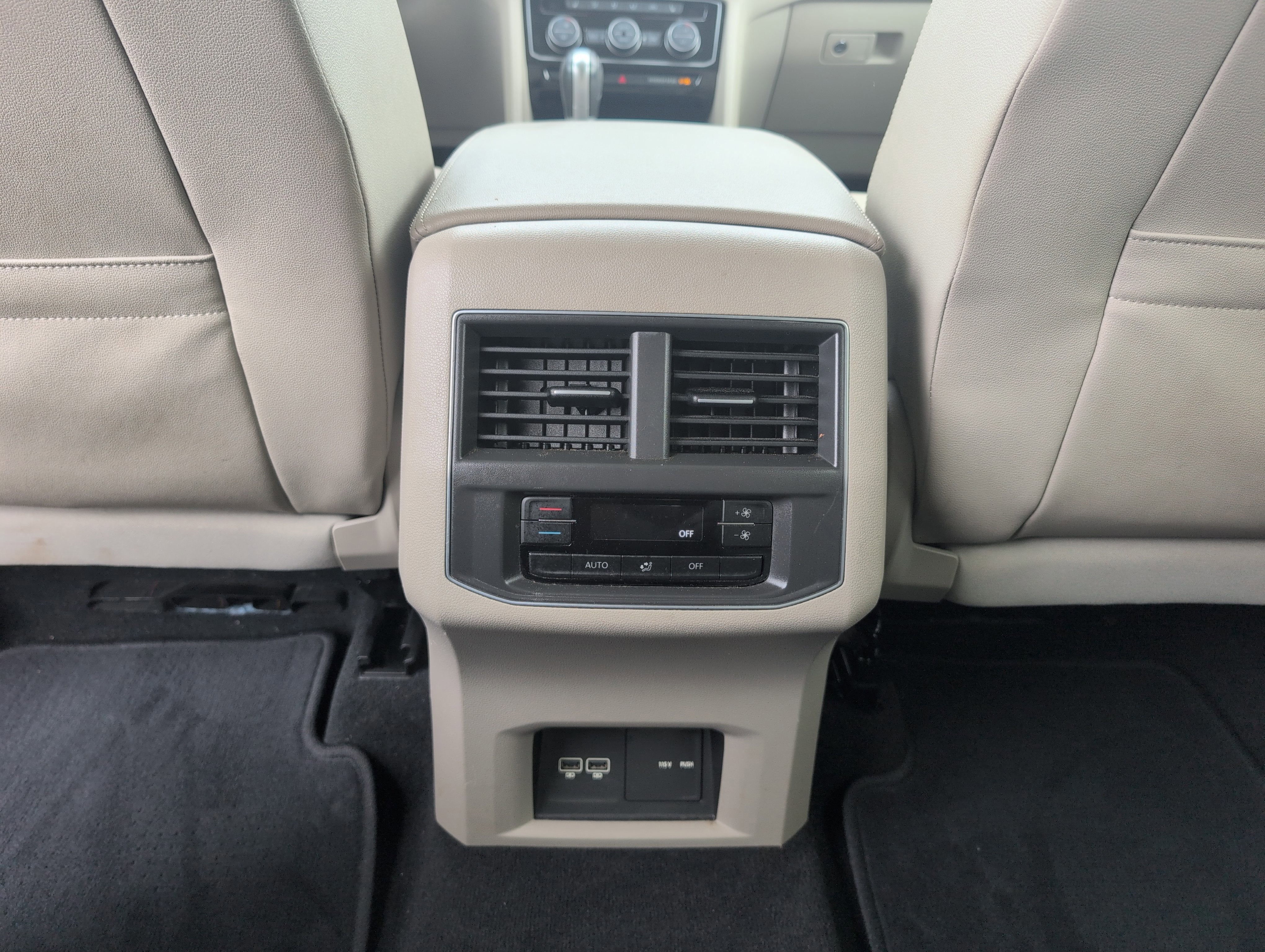 2019 Volkswagen Atlas 3.6L V6 SEL R-Line