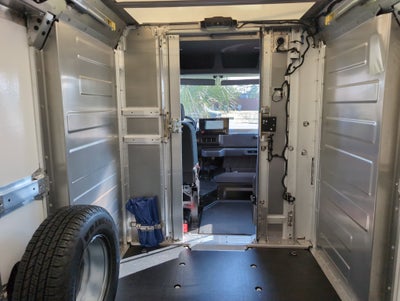 2025 Chevrolet BrightDrop 400 FWD 400