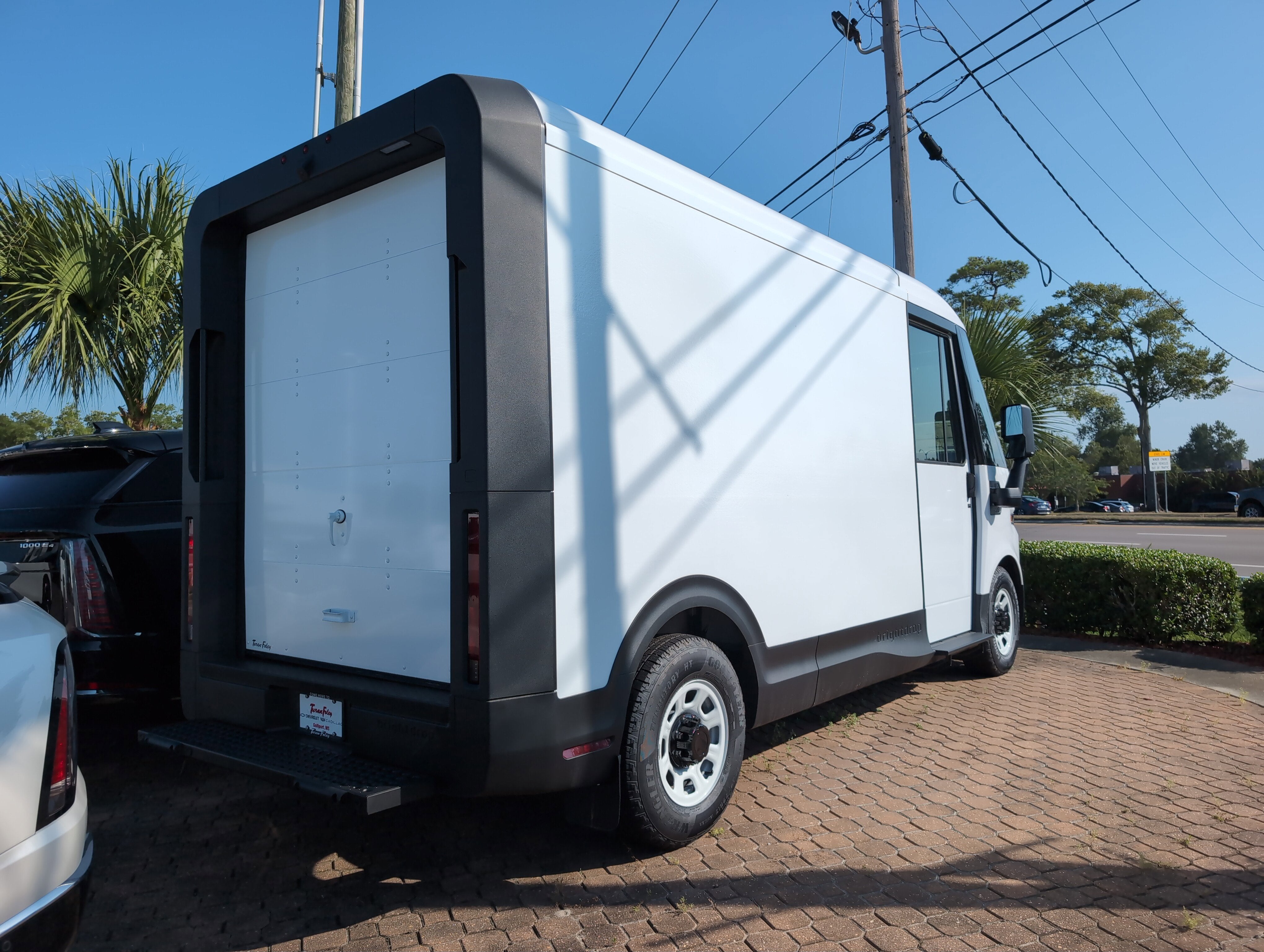 2025 Chevrolet BrightDrop 400 FWD 400