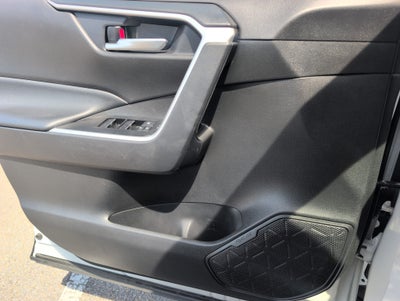 2025 Toyota RAV4 Hybrid XLE Premium