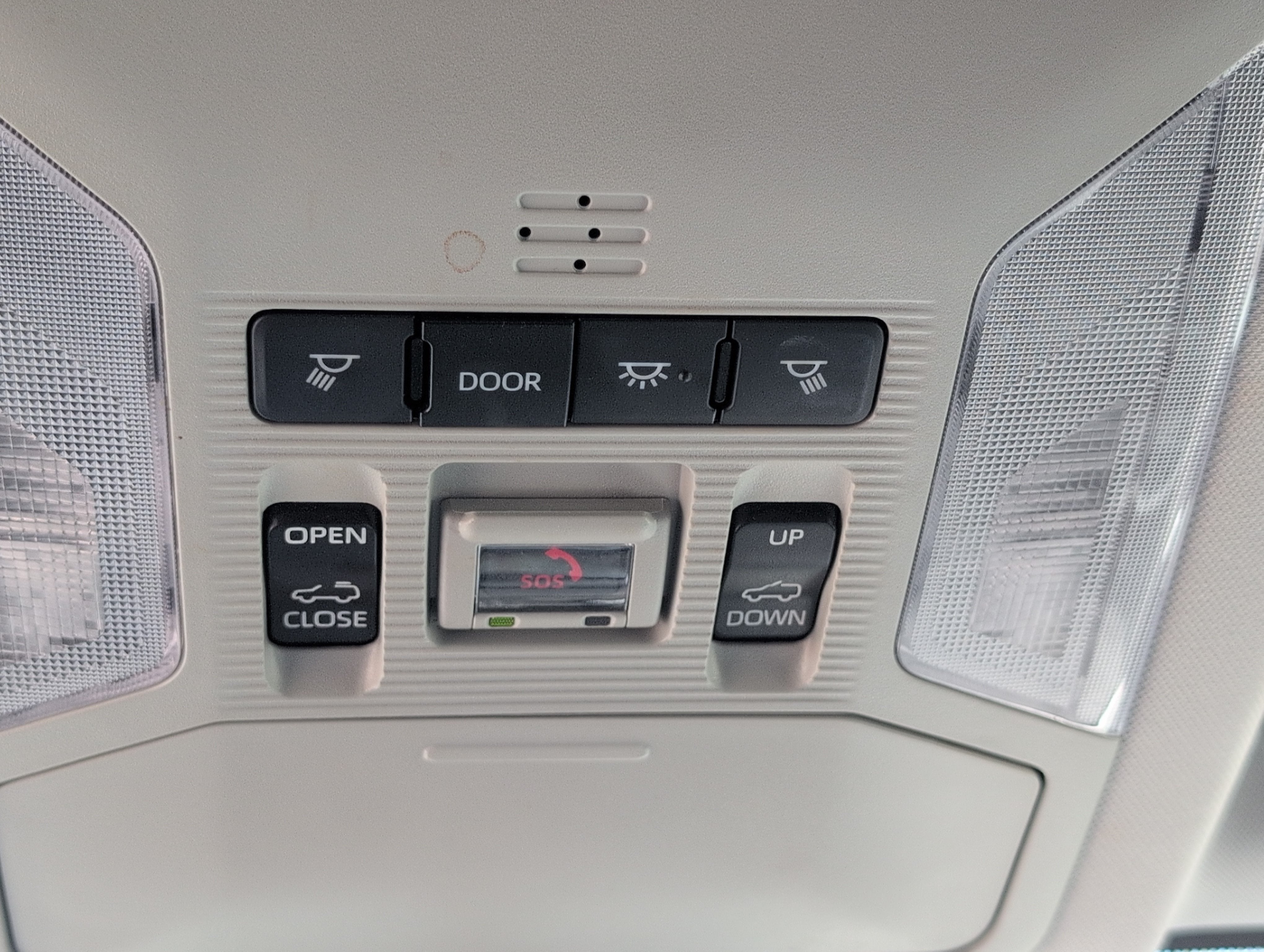 2025 Toyota RAV4 Hybrid XLE Premium