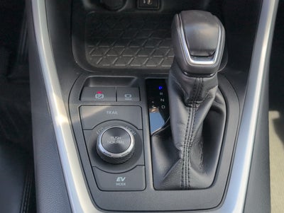 2025 Toyota RAV4 Hybrid XLE Premium