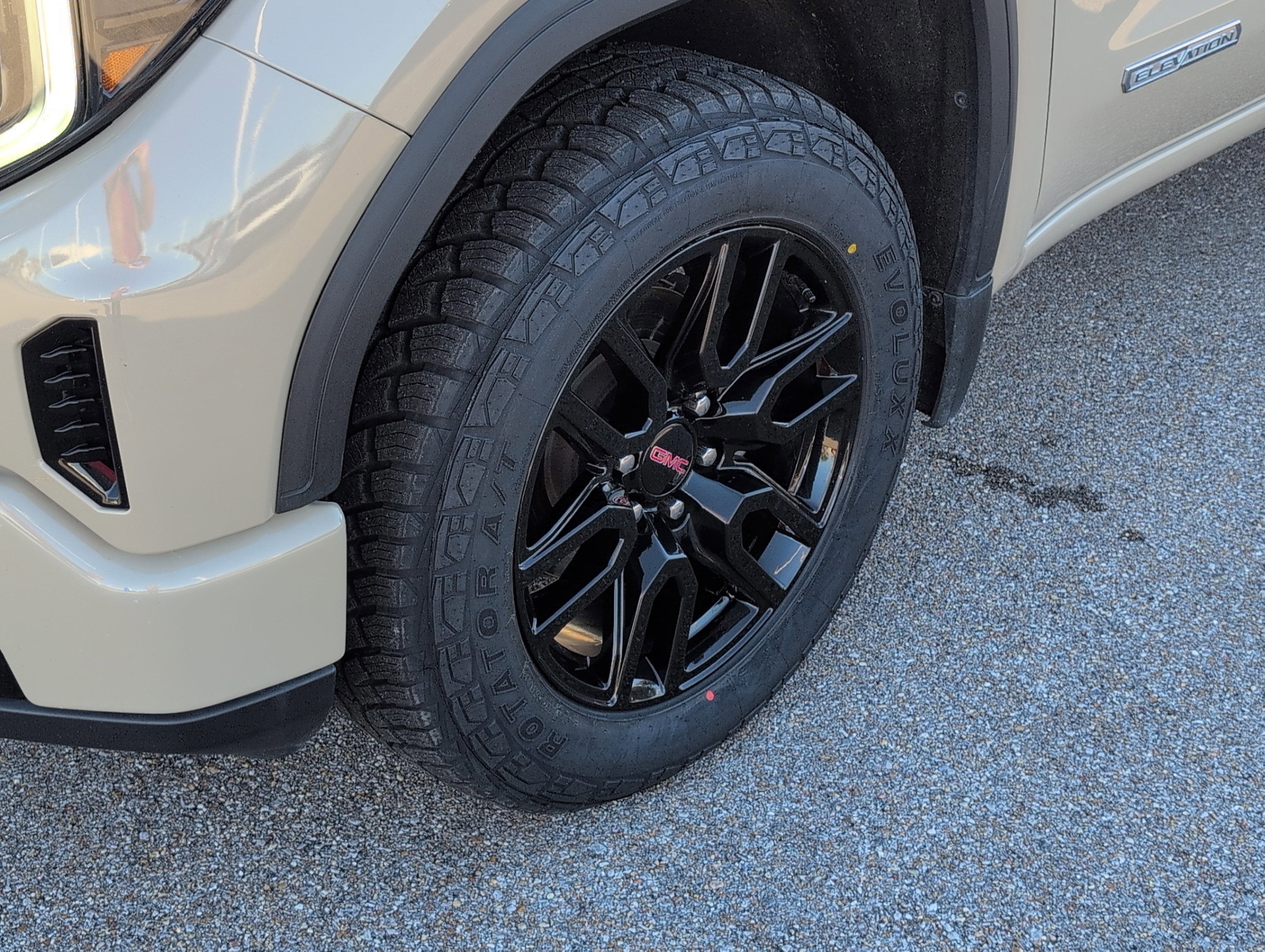 2022 GMC Sierra 1500 Elevation