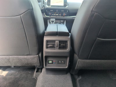 2023 Nissan Rogue SL FWD