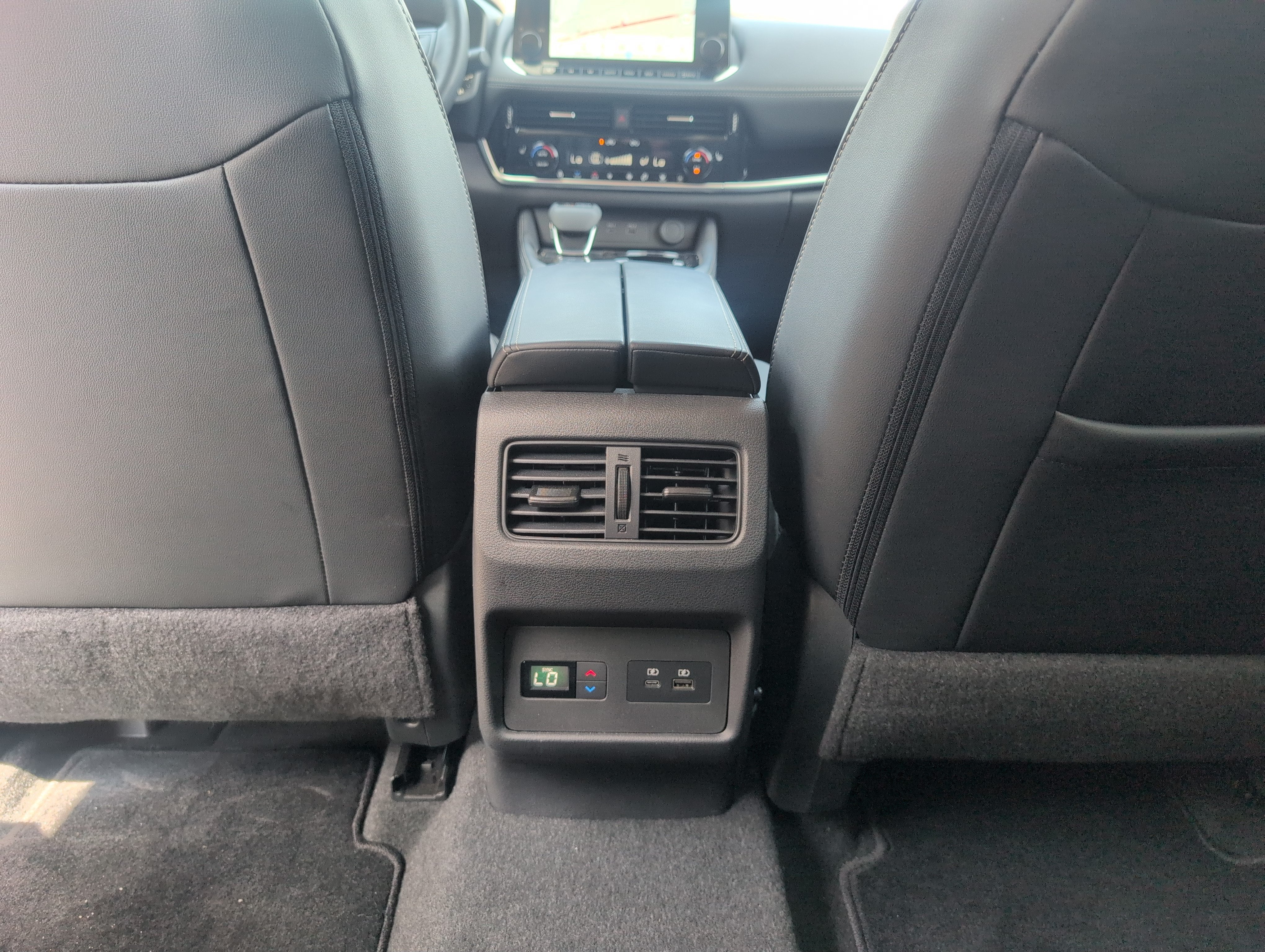 2023 Nissan Rogue SL FWD