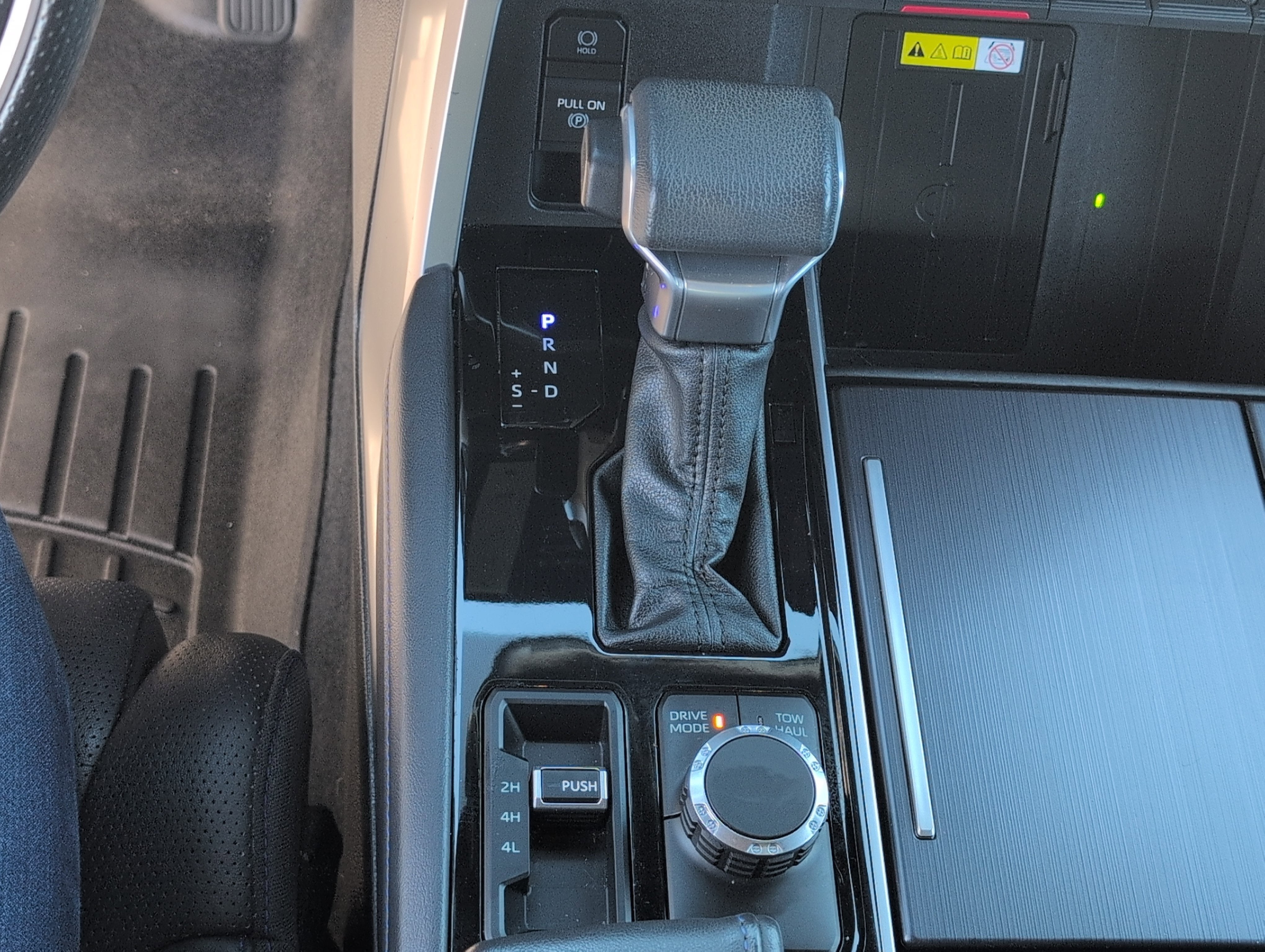 2022 Toyota Tundra Platinum