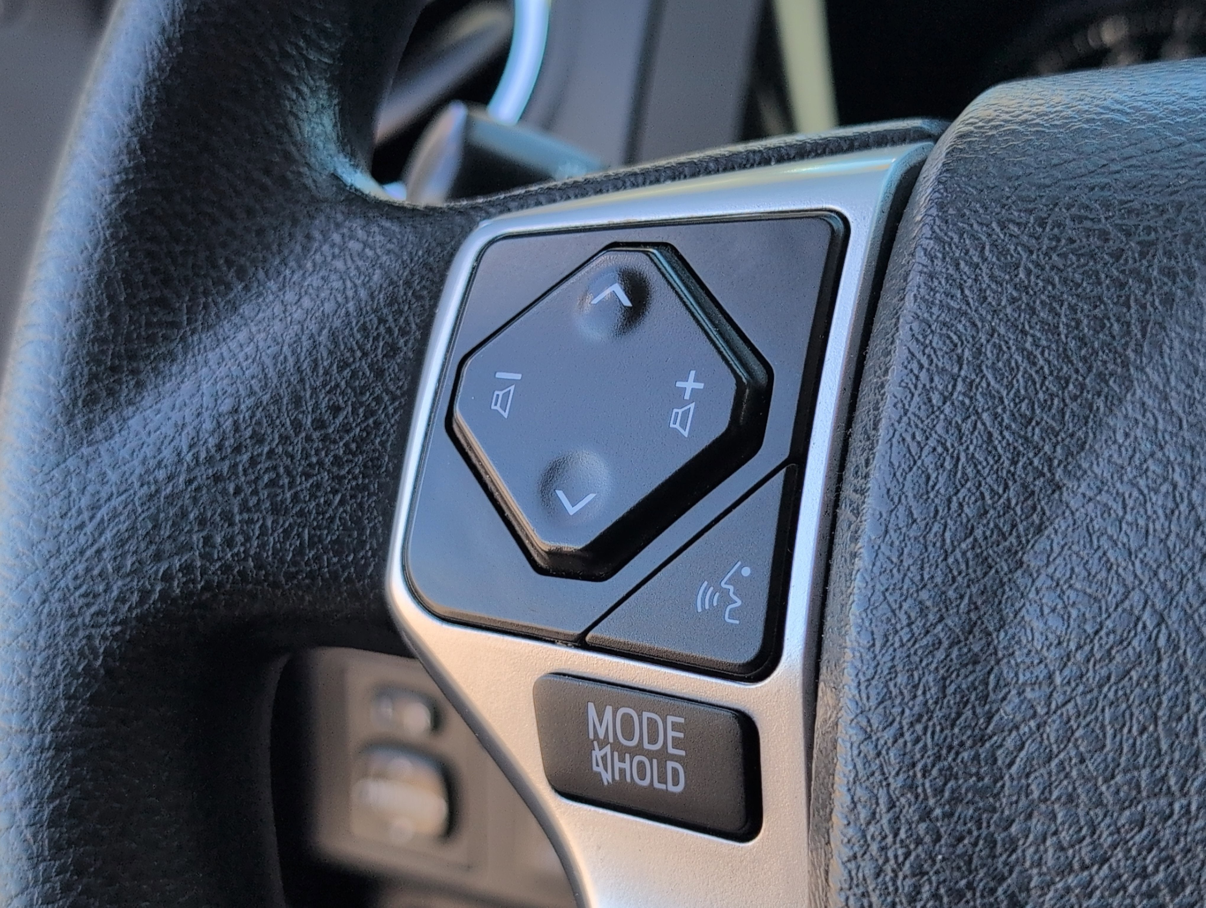 2018 Toyota Tundra SR5 5.7L V8