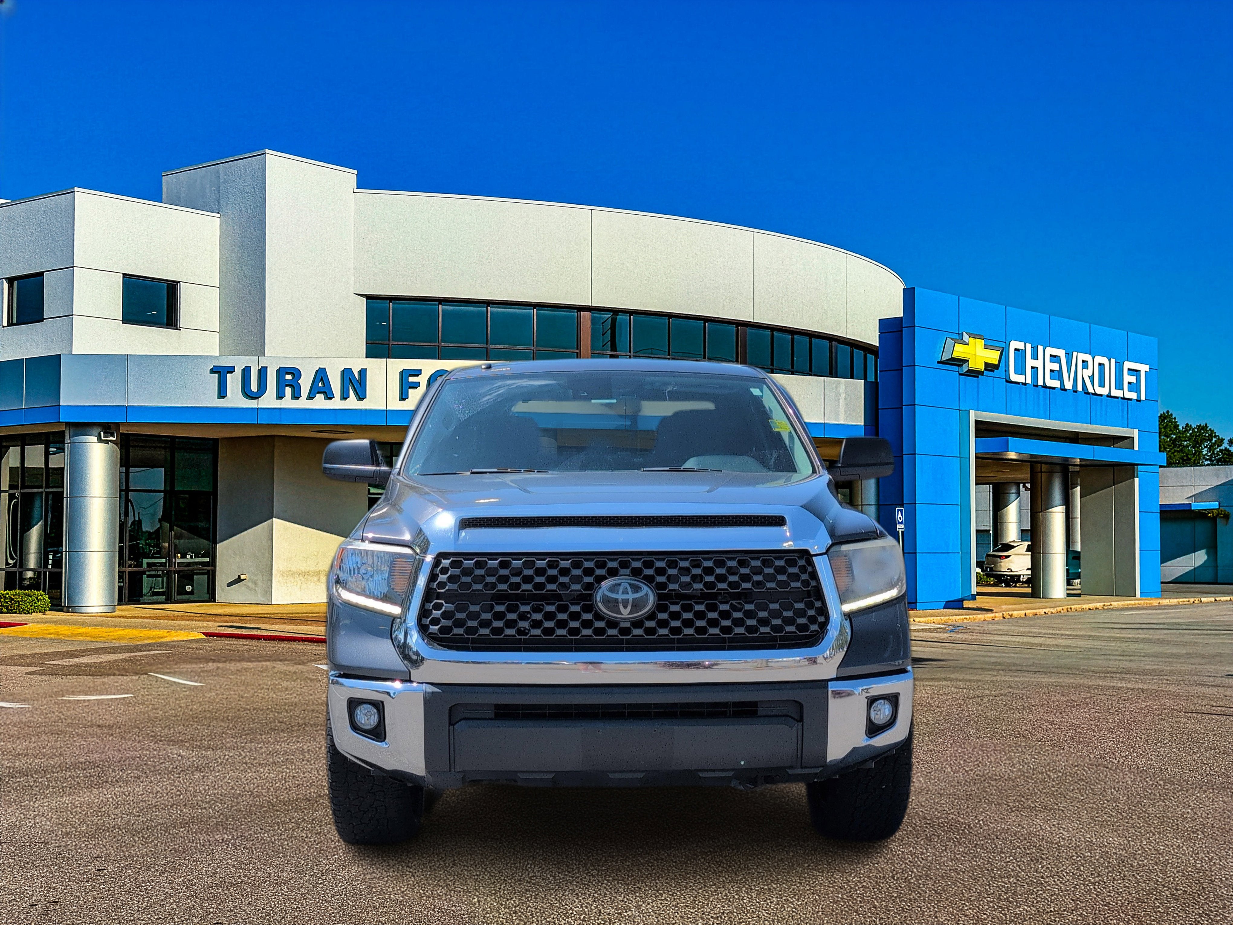 2018 Toyota Tundra SR5 5.7L V8