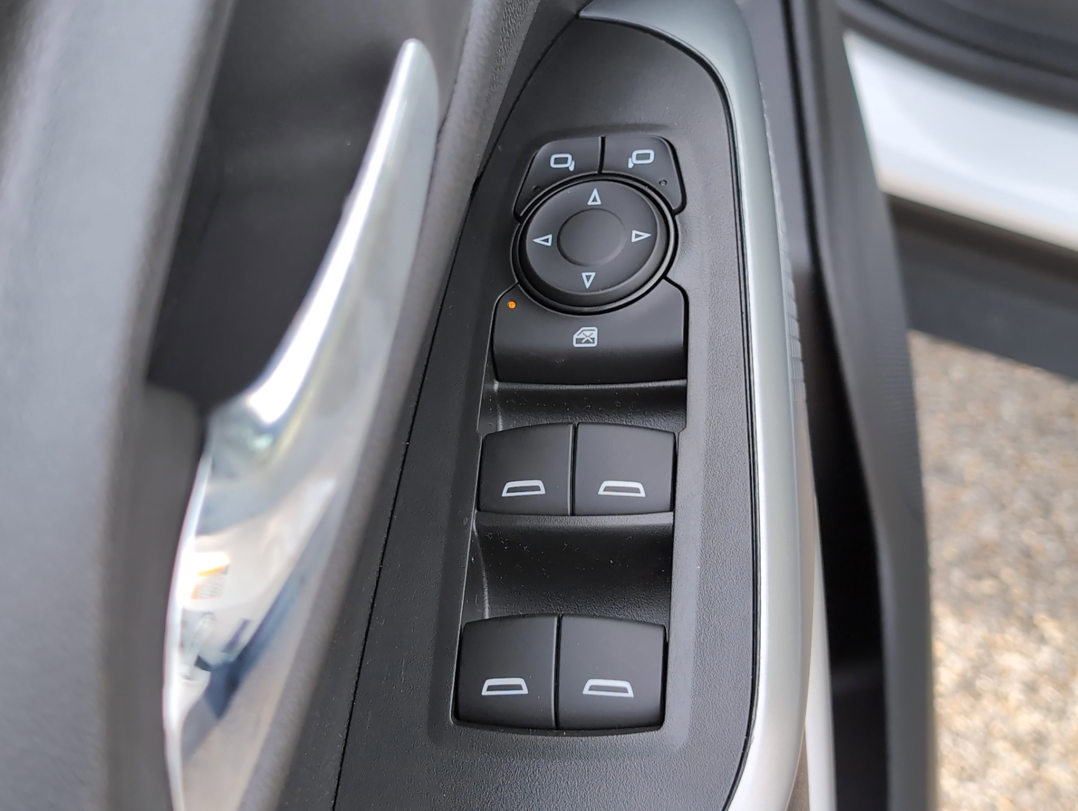 2026 Chevrolet Trax RS - Photo 16